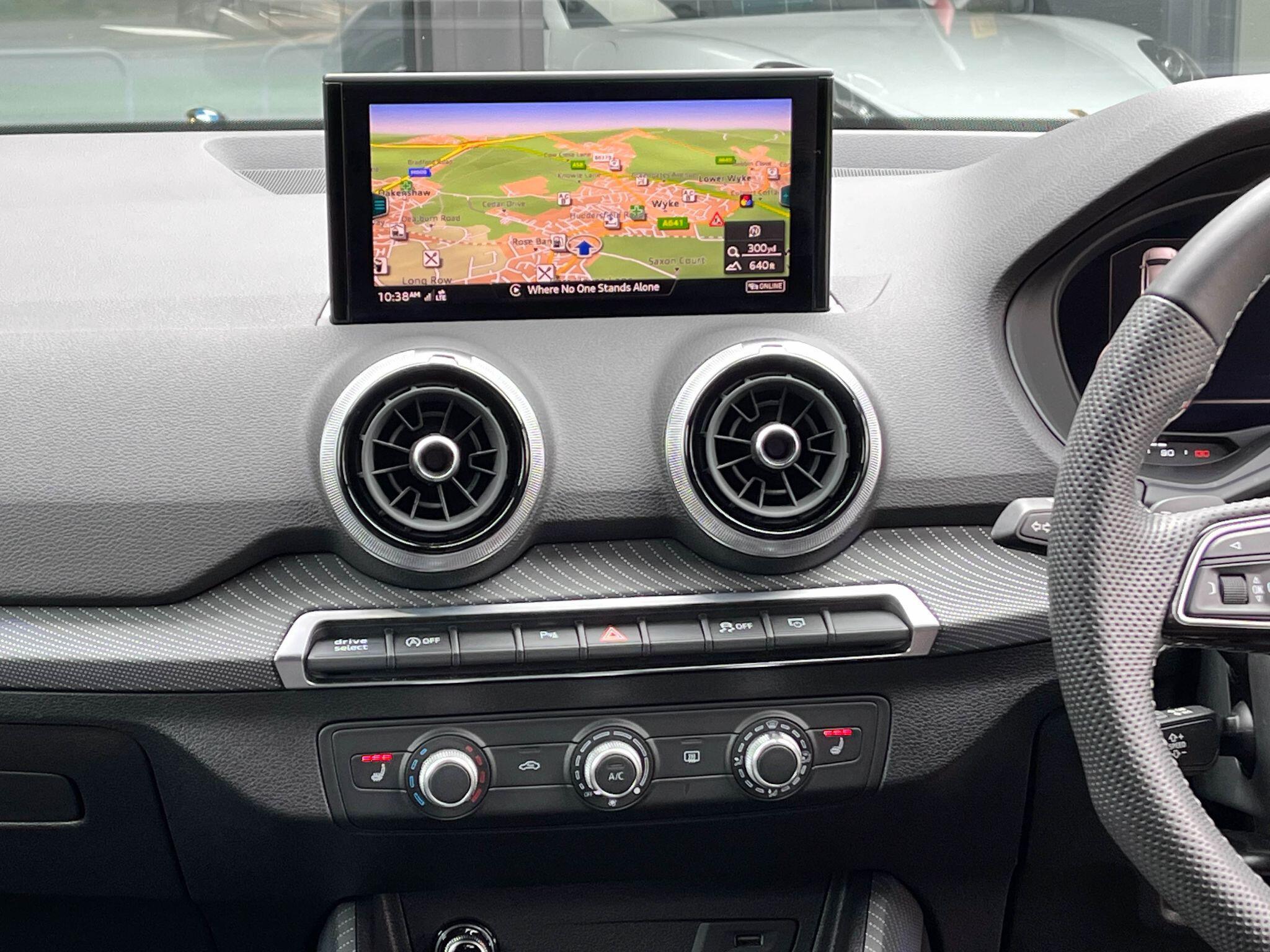 Audi Q2 - Image 12