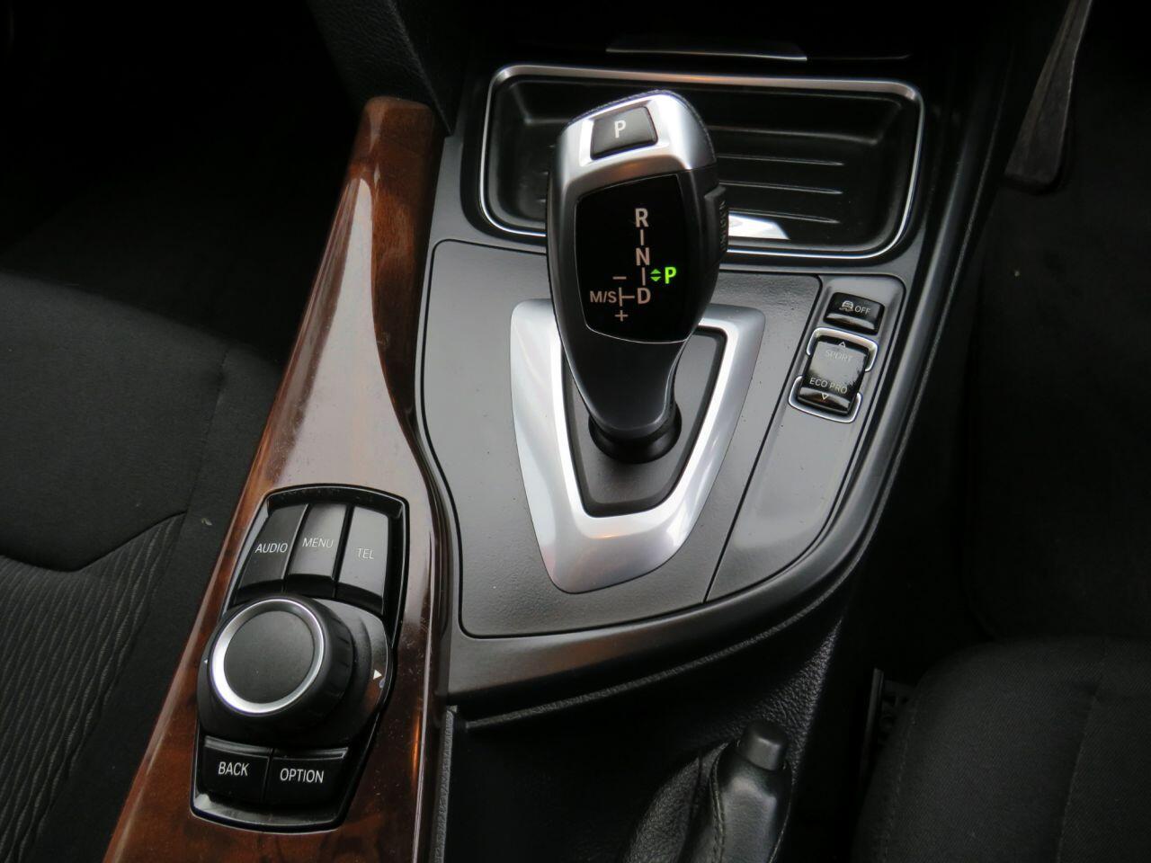BMW 3 Series - Image 17