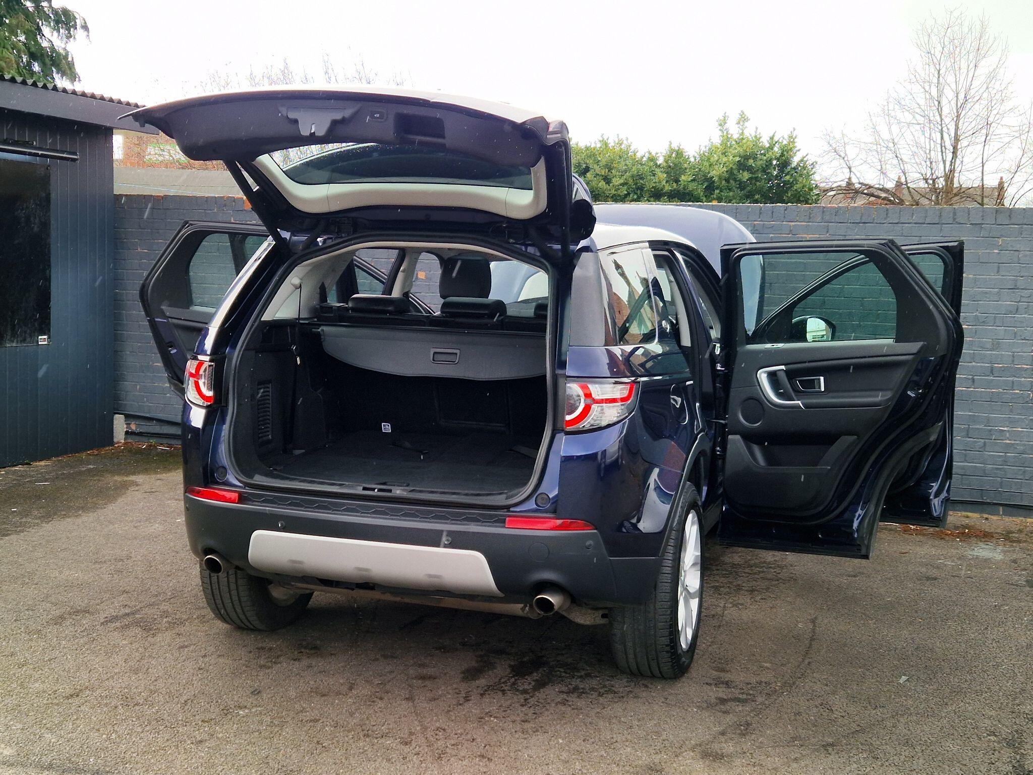 Land Rover DISCOVERY SPORT - Image 21