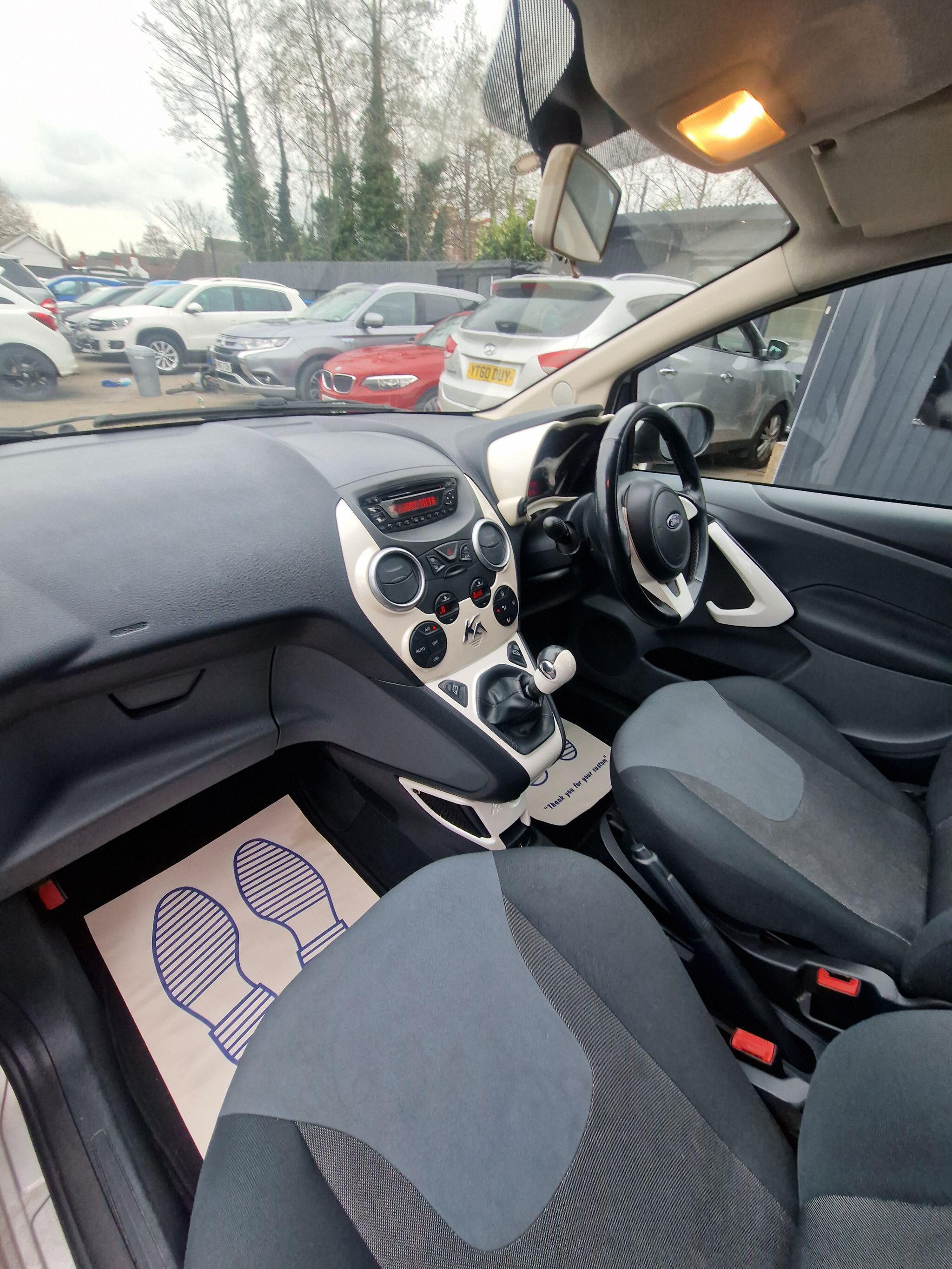 Ford KA - Image 33