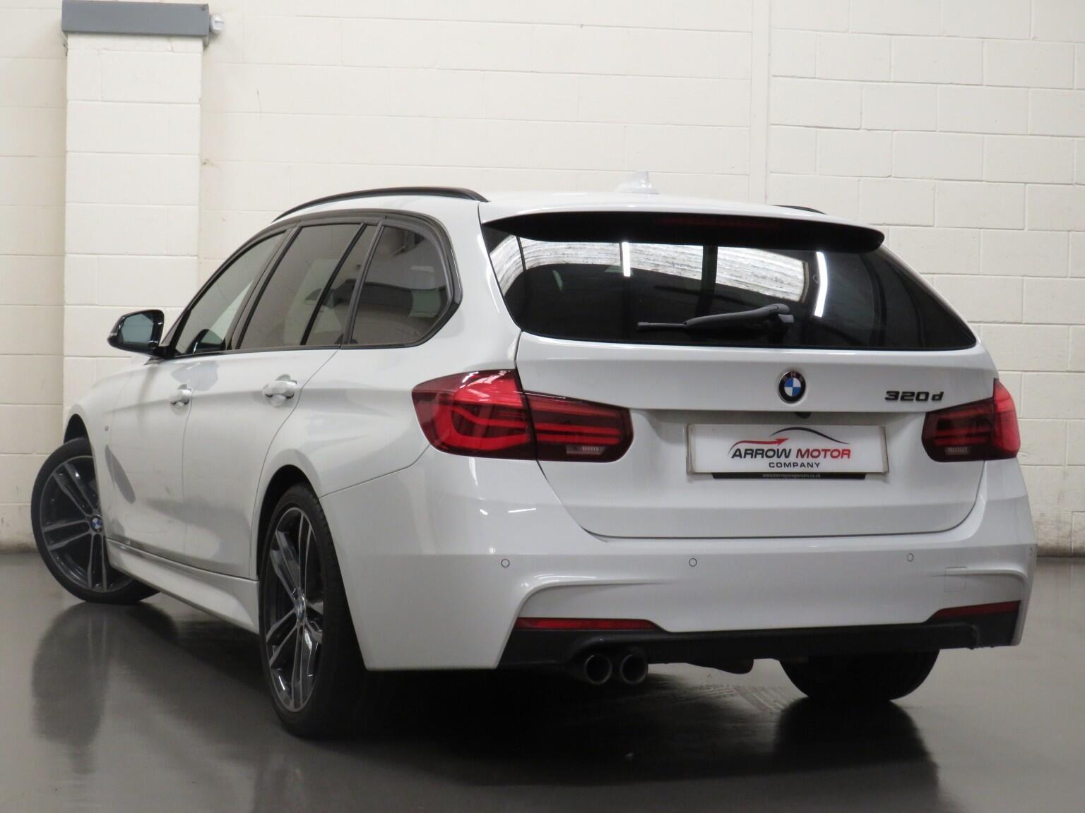 BMW 3 Series - Image 6