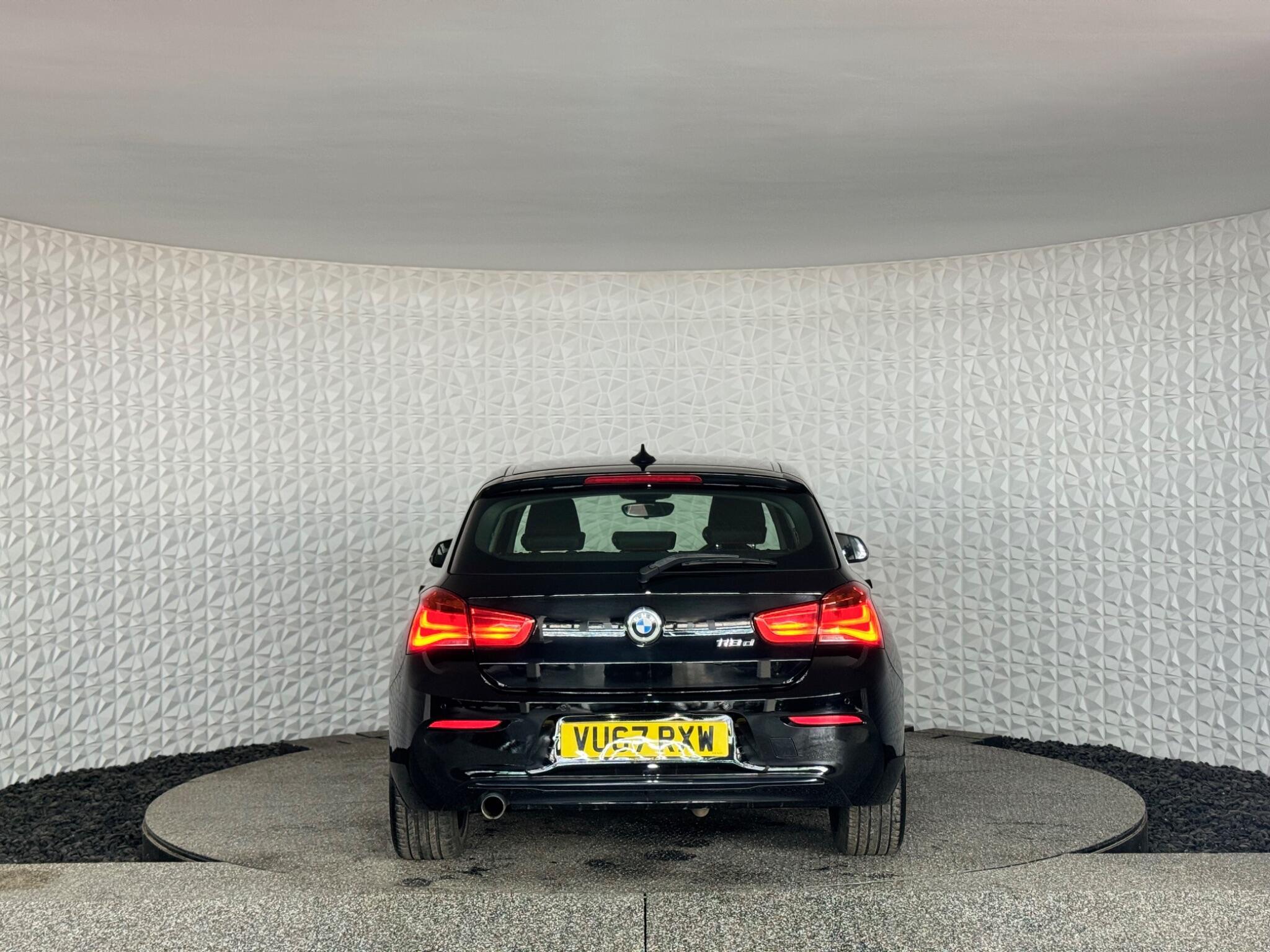 BMW 1 Series - Image 13