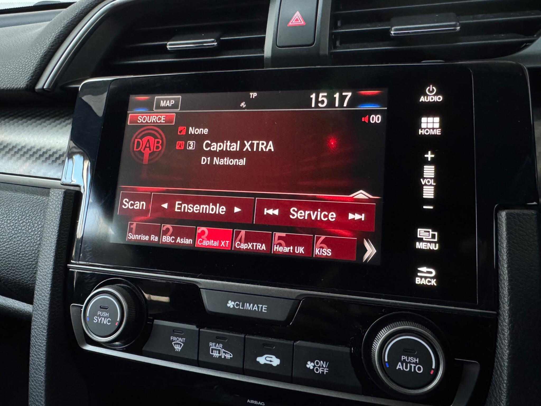 Honda Civic - Image 16
