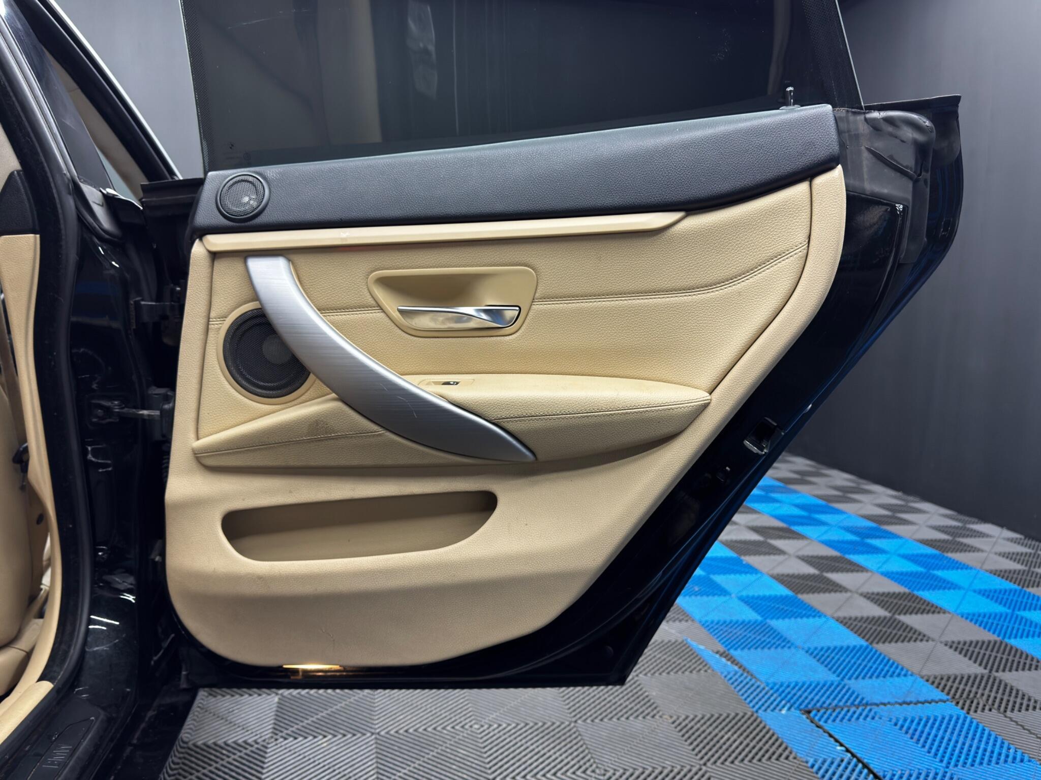 BMW 4 SERIES GRAN COUPE - Image 43