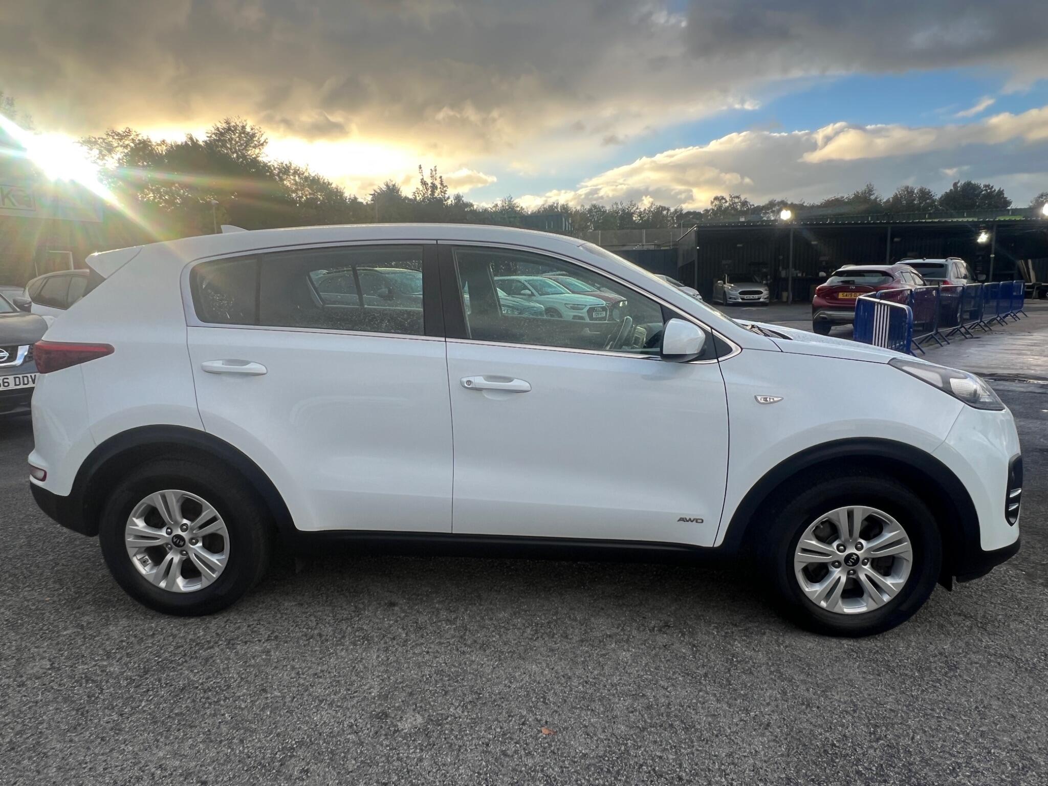 Kia Sportage - Image 9
