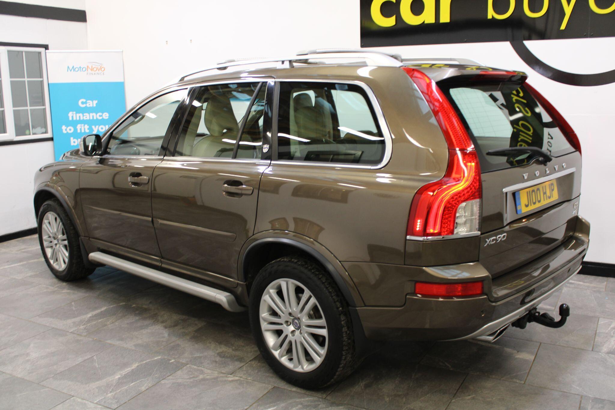 Volvo XC90 - Image 20