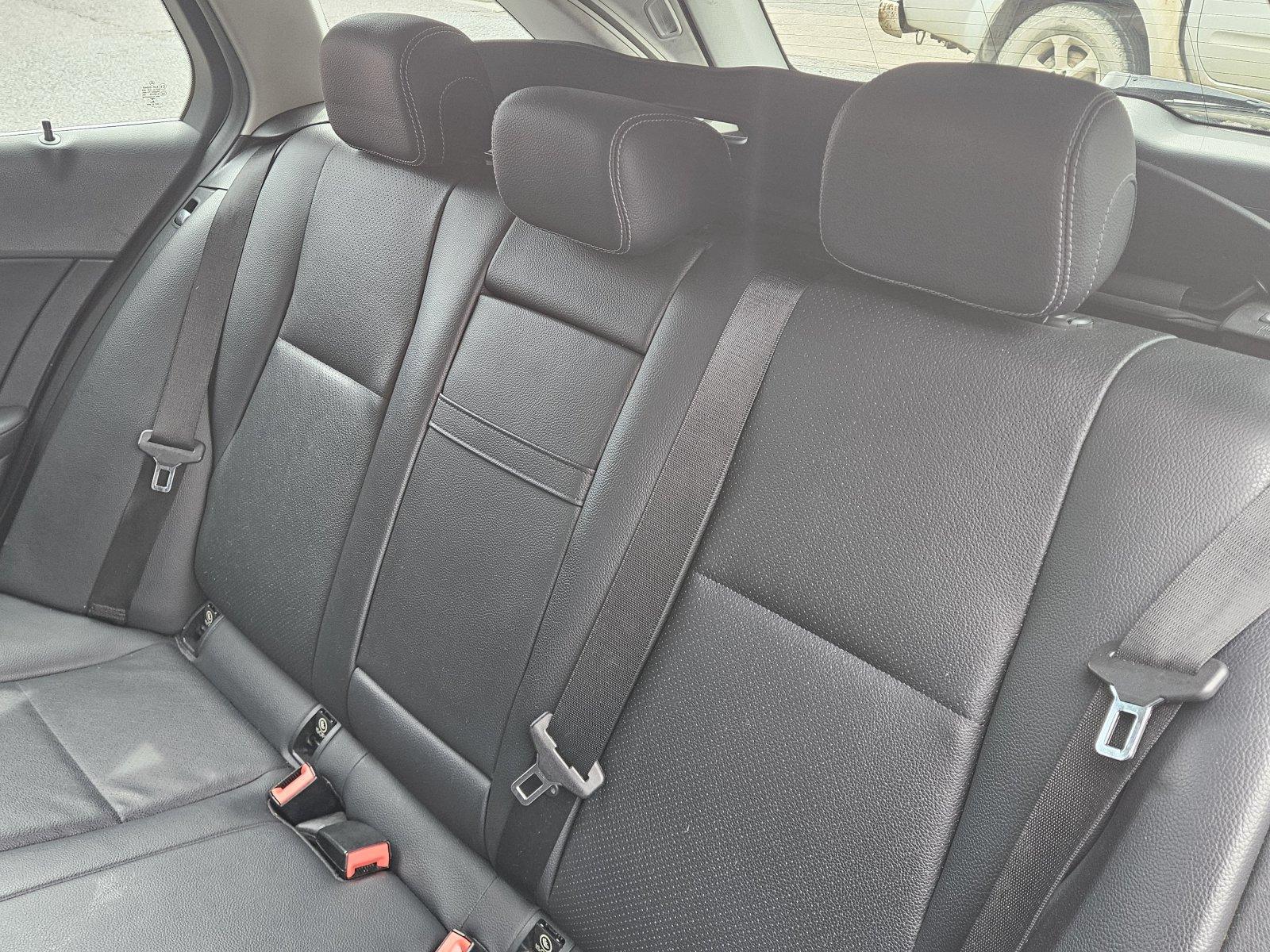 Mercedes C Class - Image 18