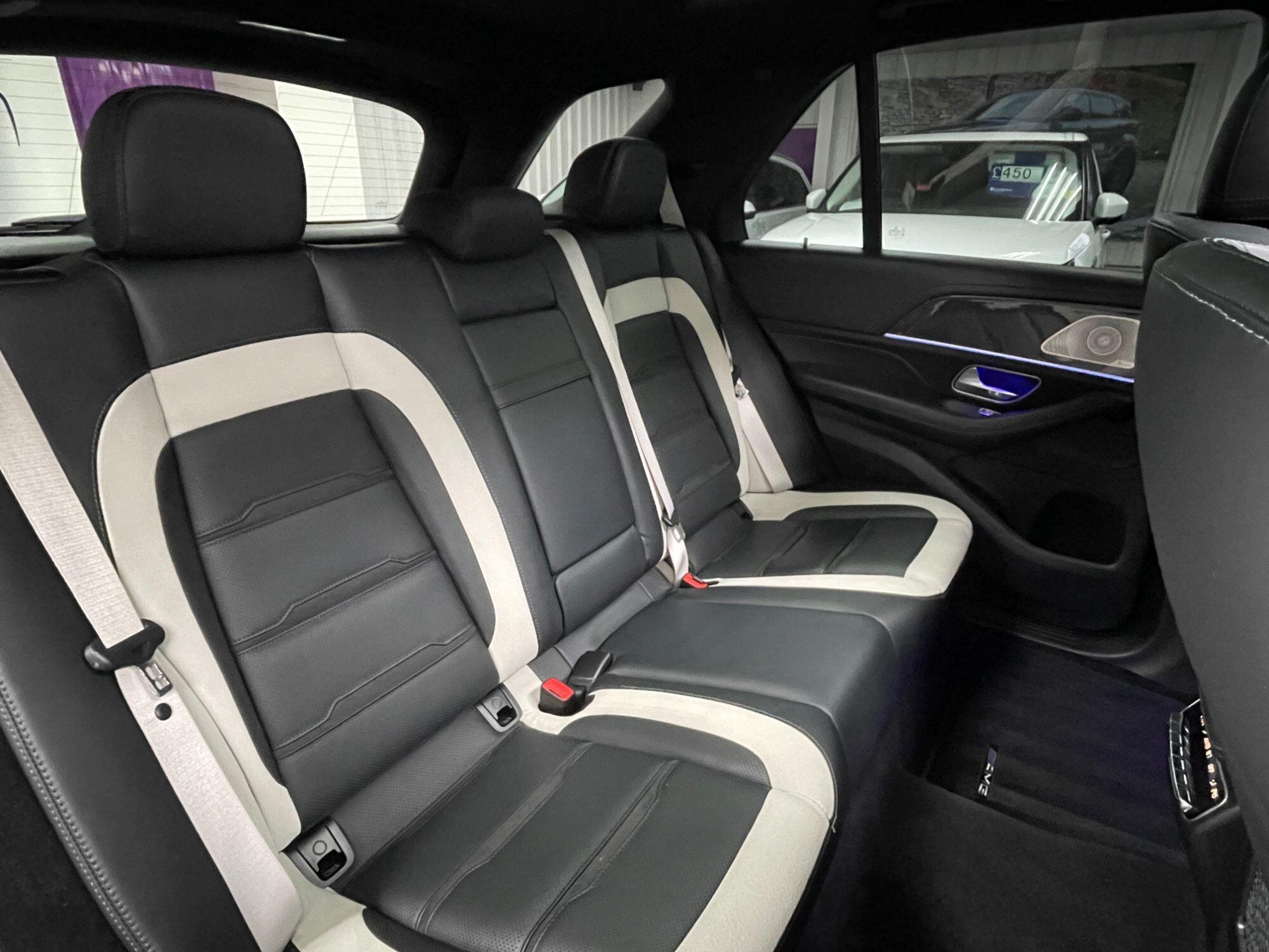 Mercedes GLE - Image 32