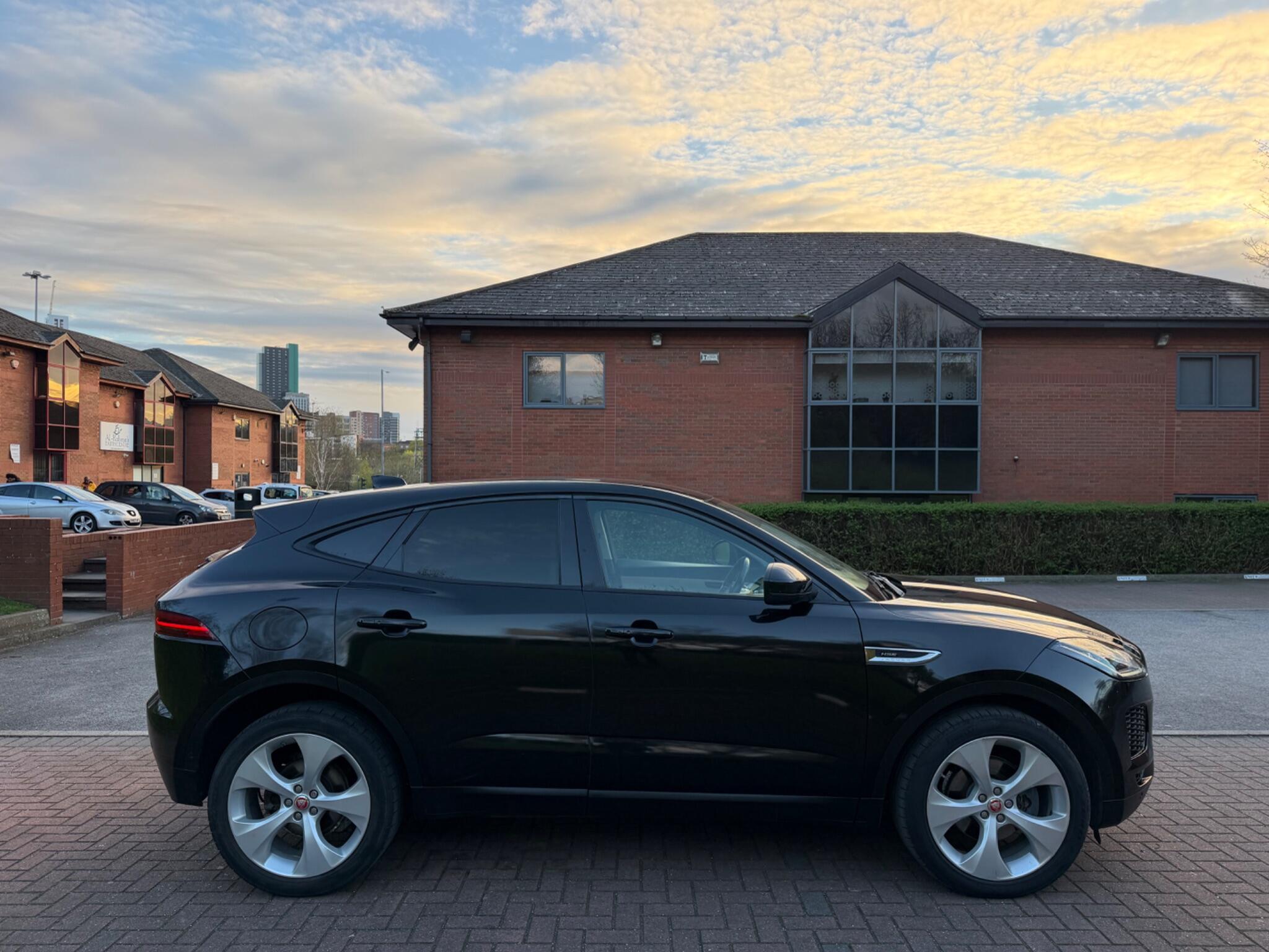 Jaguar E-Pace - Image 4