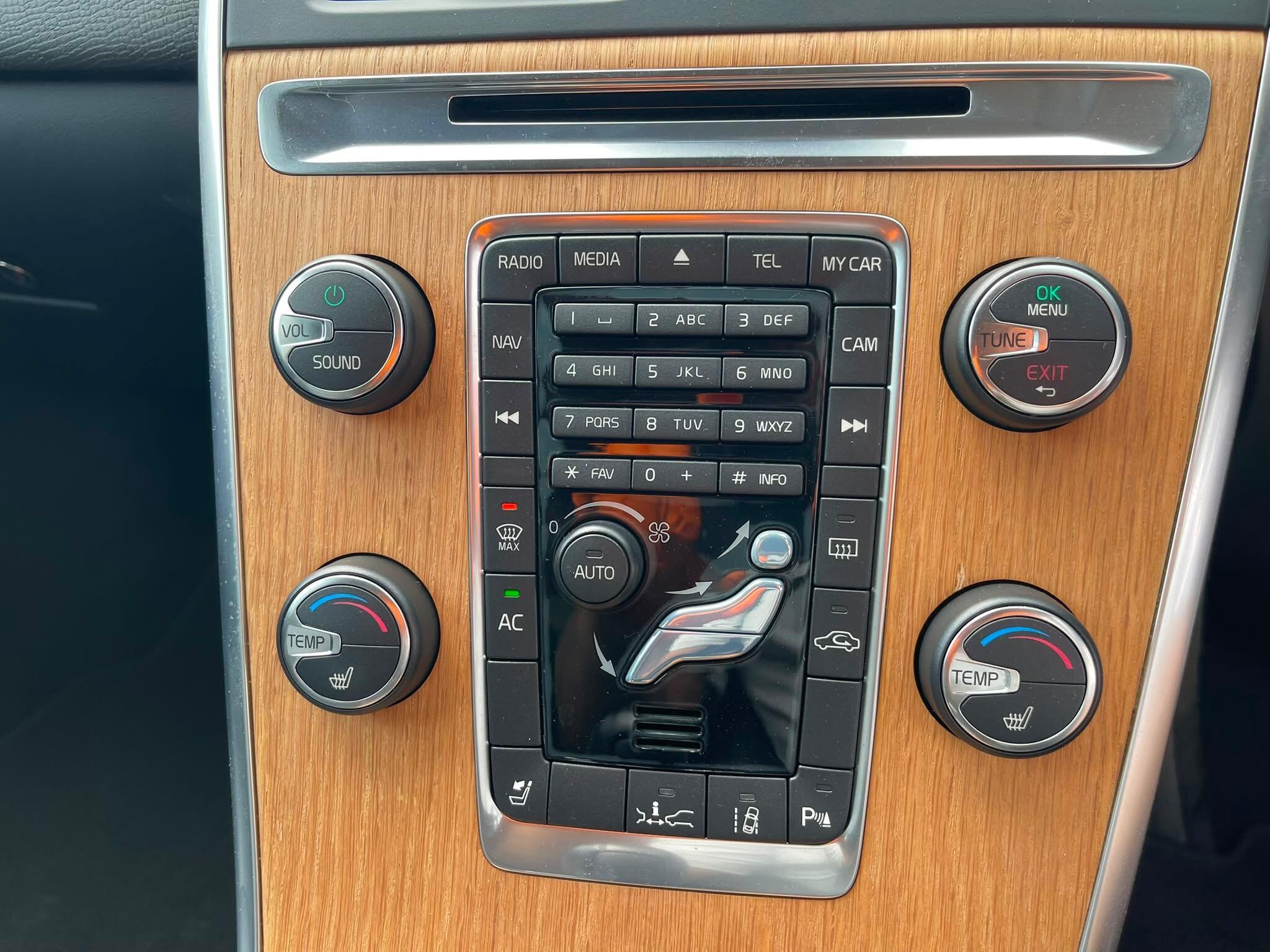 Volvo XC60 - Image 16
