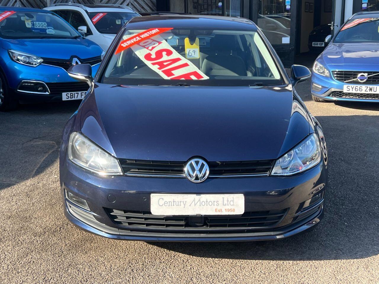 Volkswagen Golf - Image 9