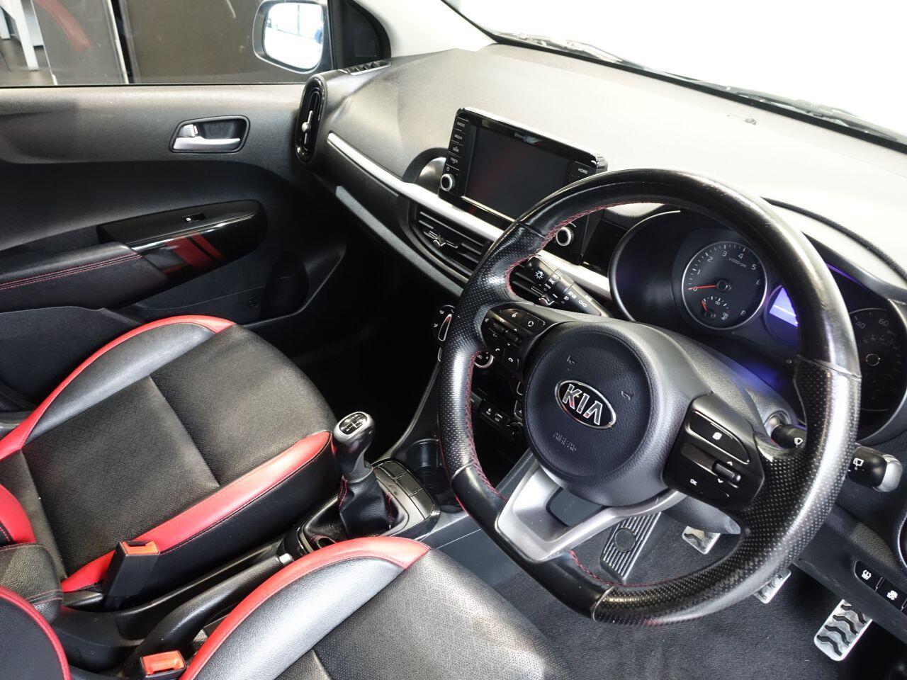 Kia Picanto - Image 2