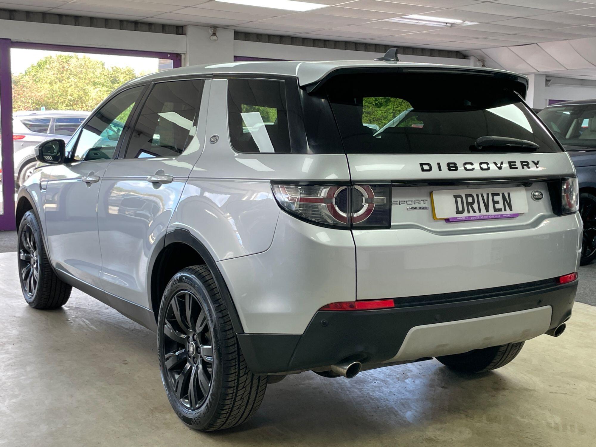 Land Rover DISCOVERY SPORT - Image 8