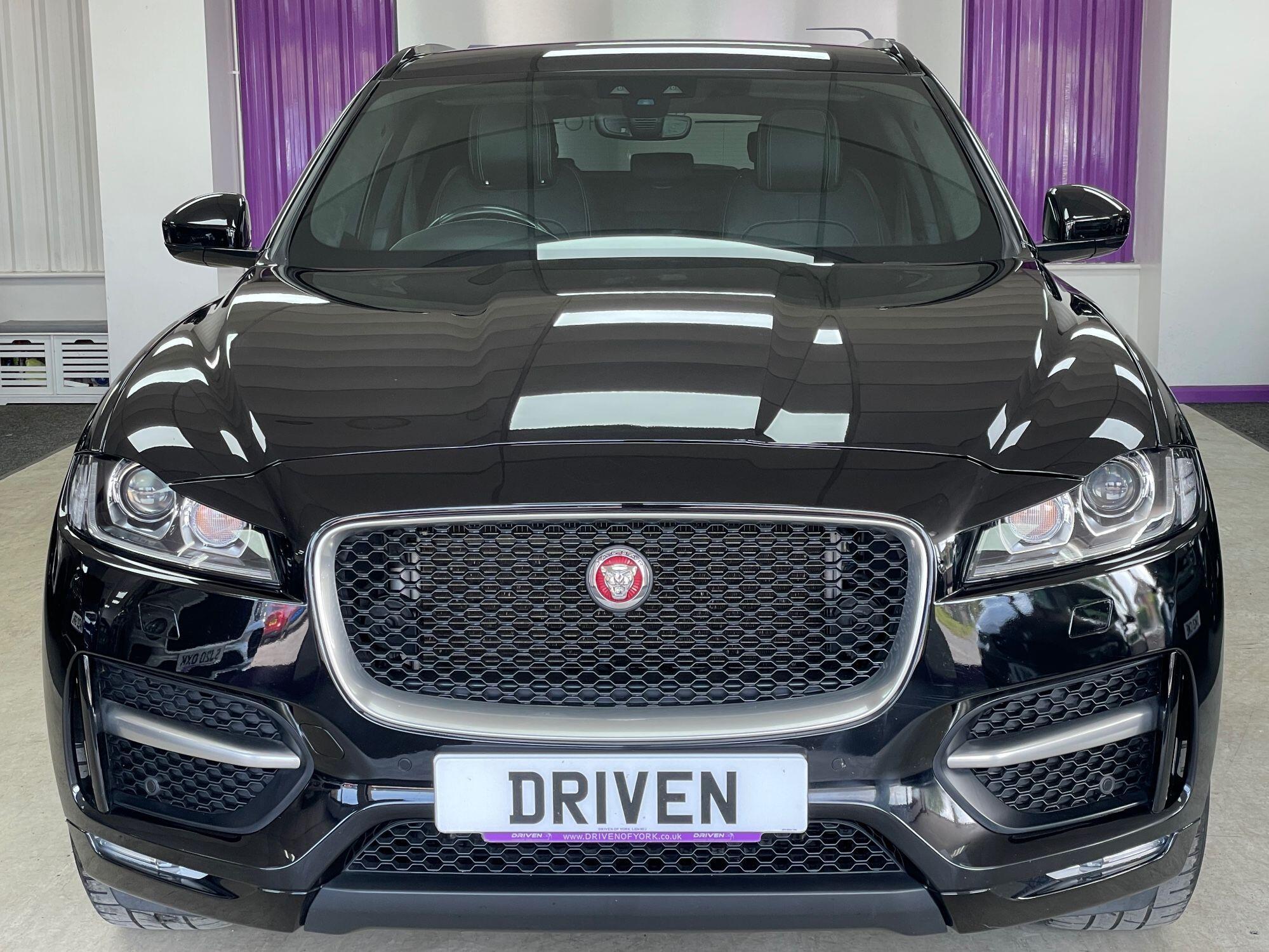 Jaguar F-Pace - Image 6