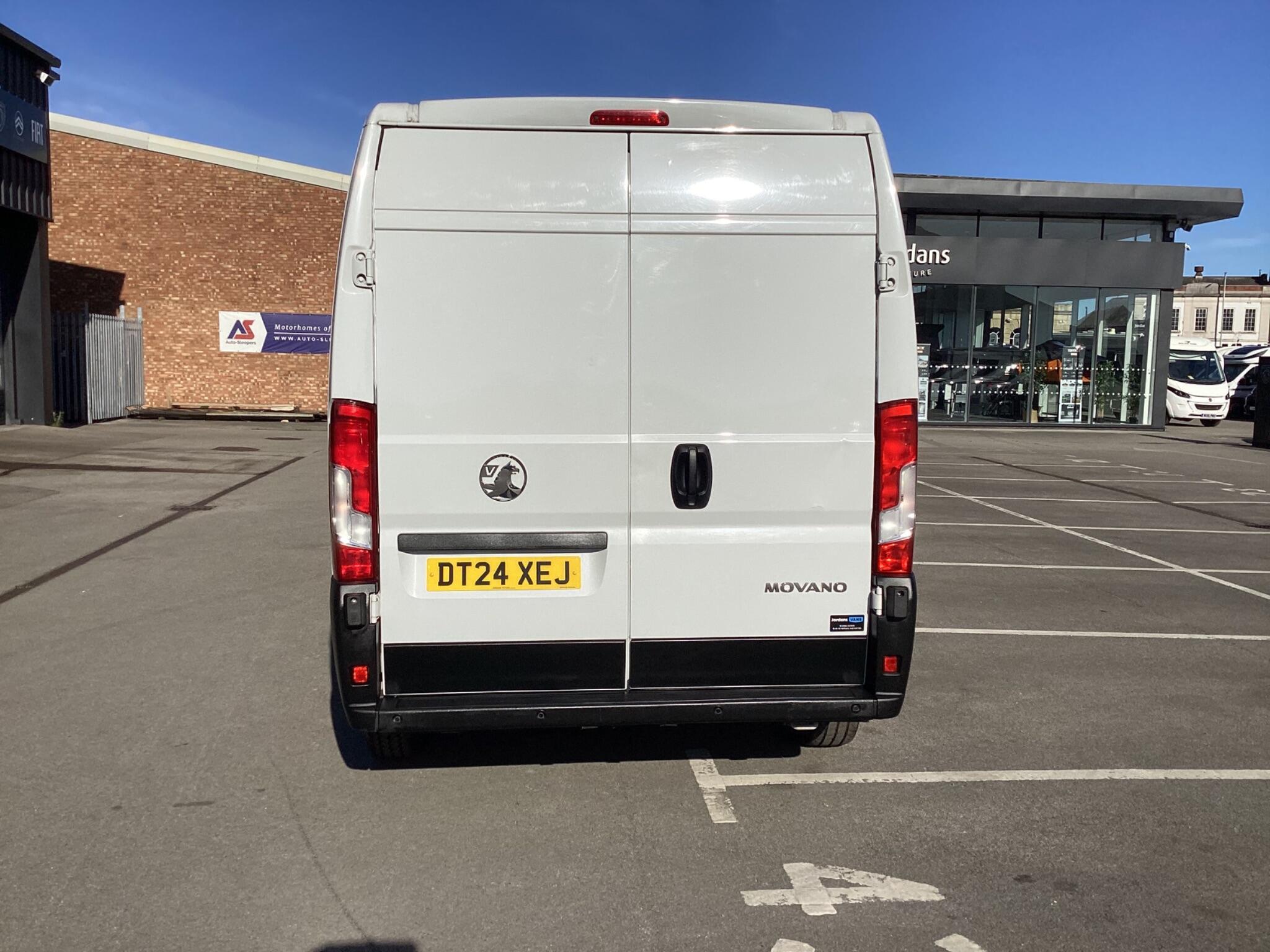 Vauxhall Movano - Image 6