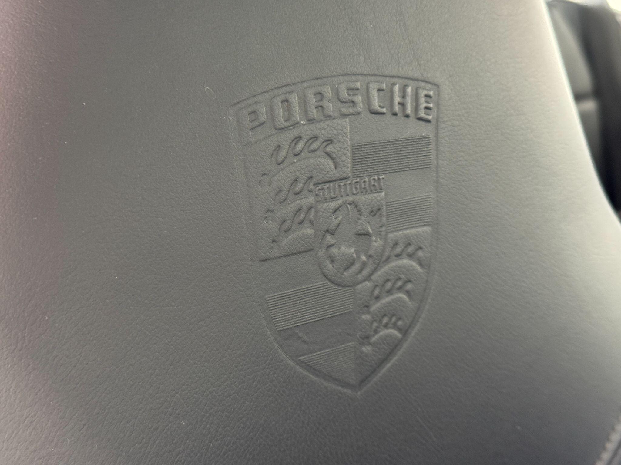 Porsche 911 - Image 72