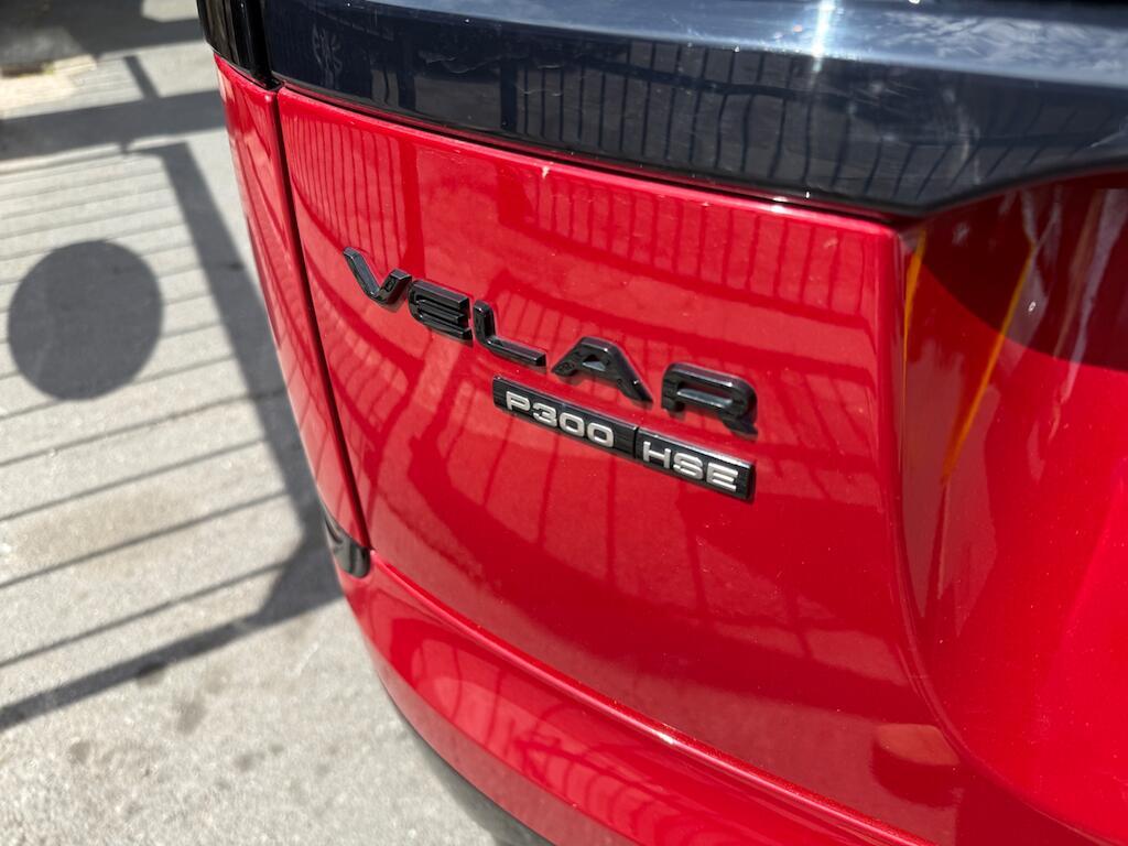 Land Rover Range Rover Velar - Image 19