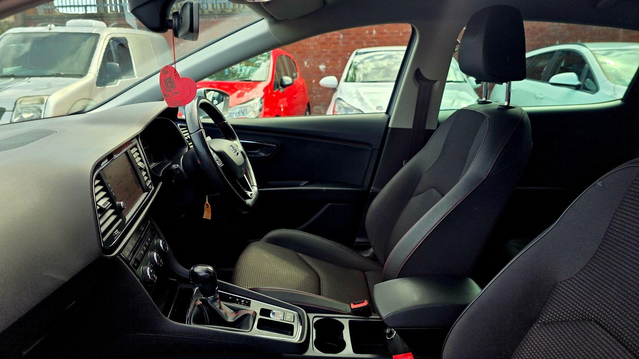 SEAT Leon - Image 14