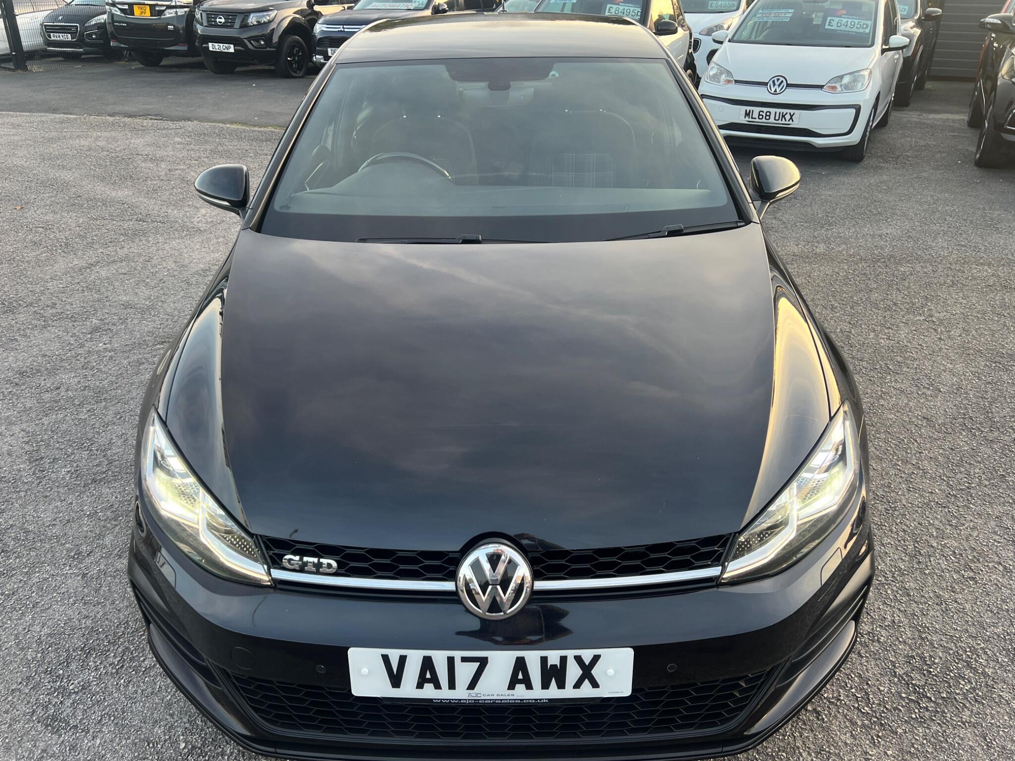 Volkswagen Golf - Image 3