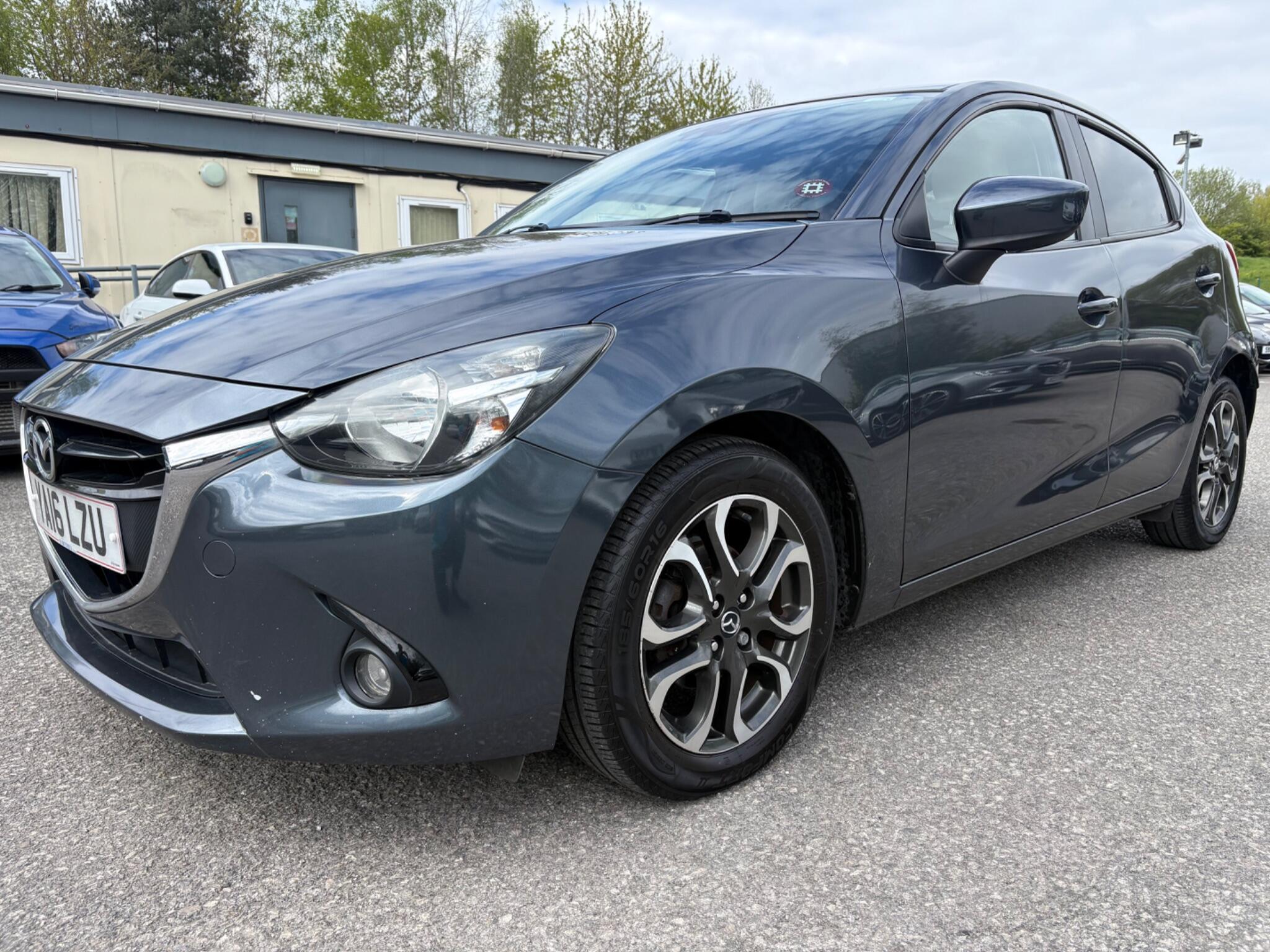 Mazda MAZDA2 - Image 6