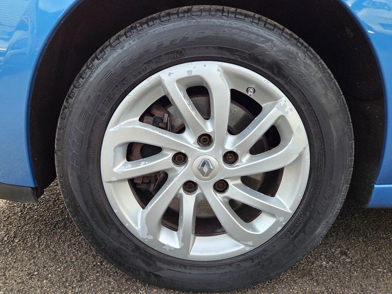 Renault Scenic - Image 20