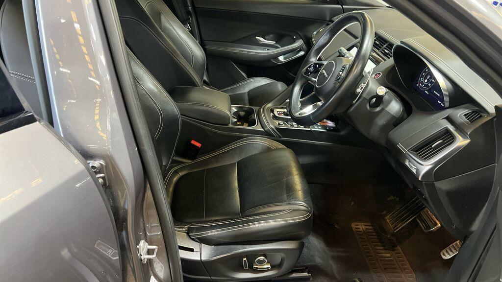 Jaguar E-Pace - Image 2