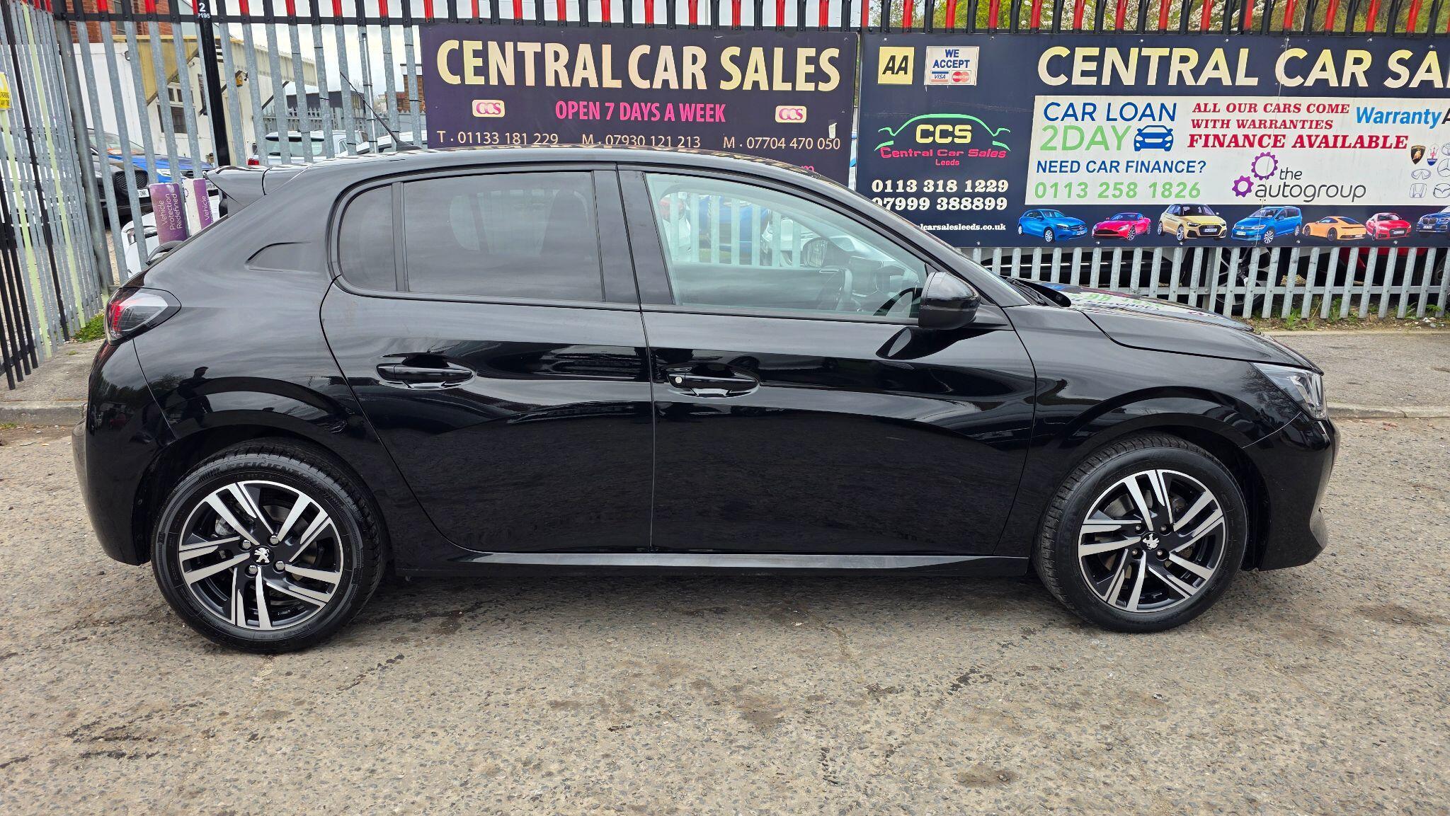 Peugeot 208 - Image 8