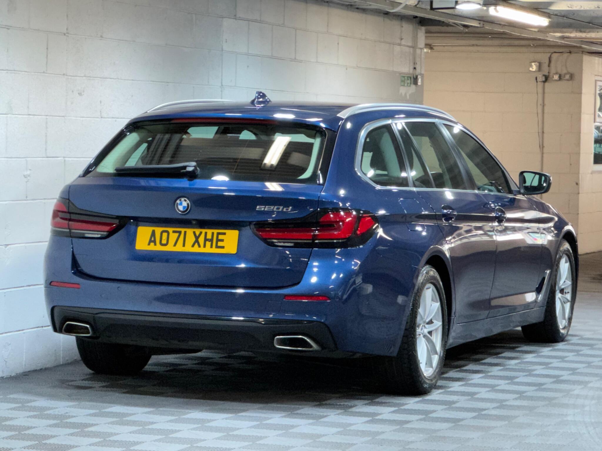 BMW 5 Series - Image 4