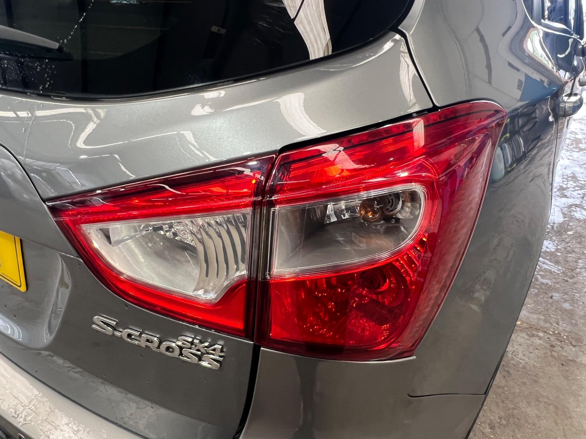 Suzuki SX4 S-Cross - Image 28