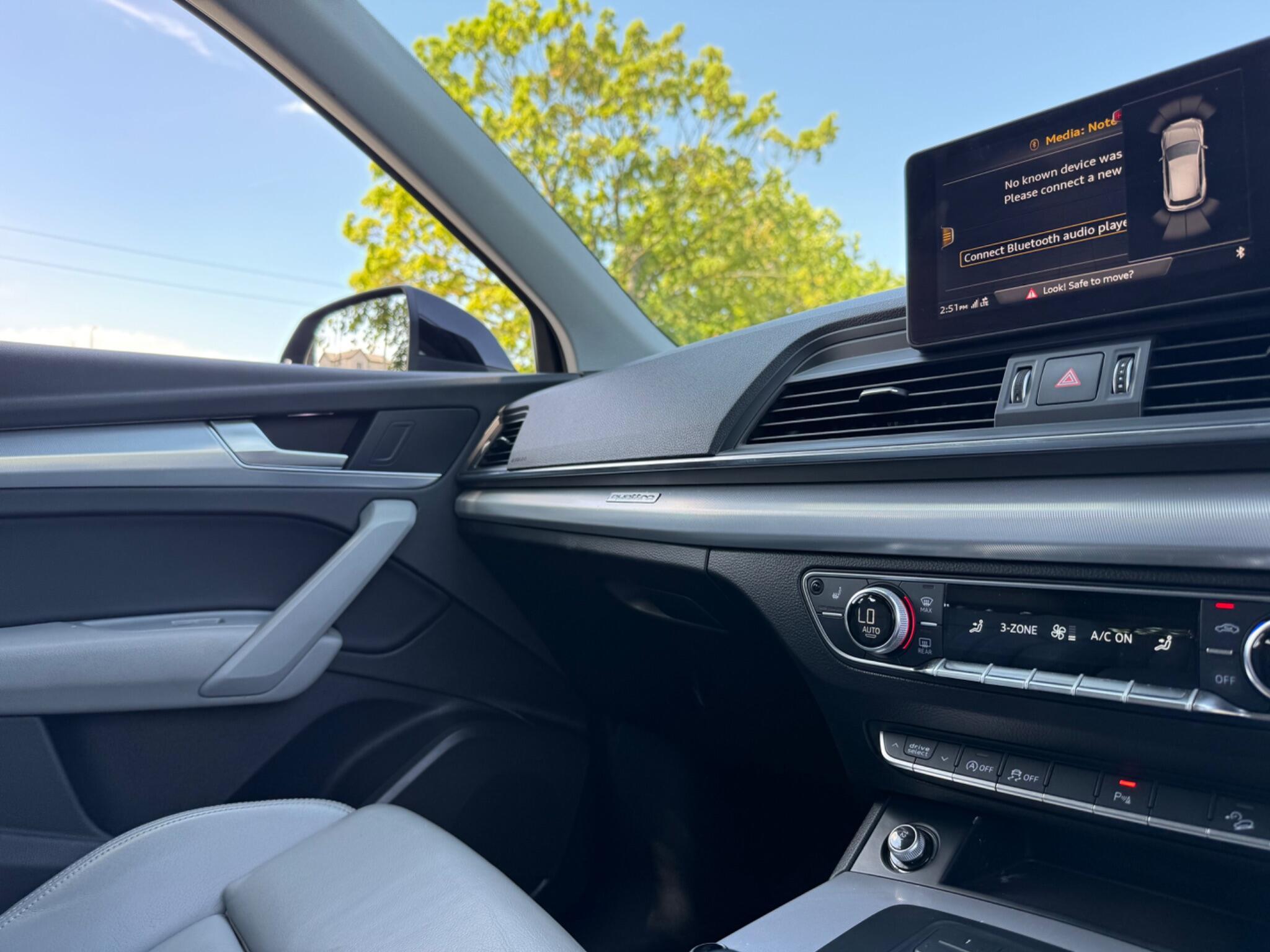 Audi Q5 - Image 12
