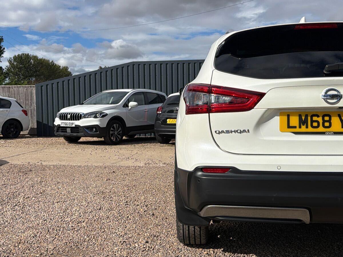 Nissan Qashqai - Image 14