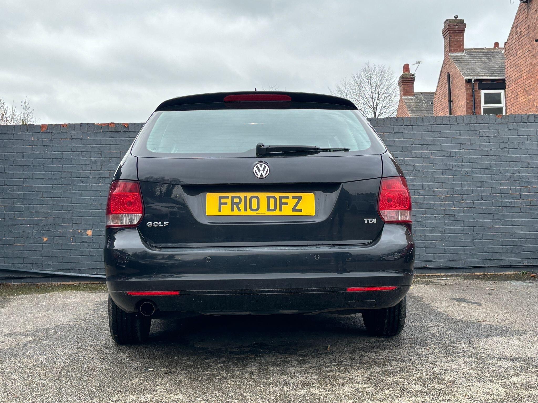 Volkswagen Golf - Image 20