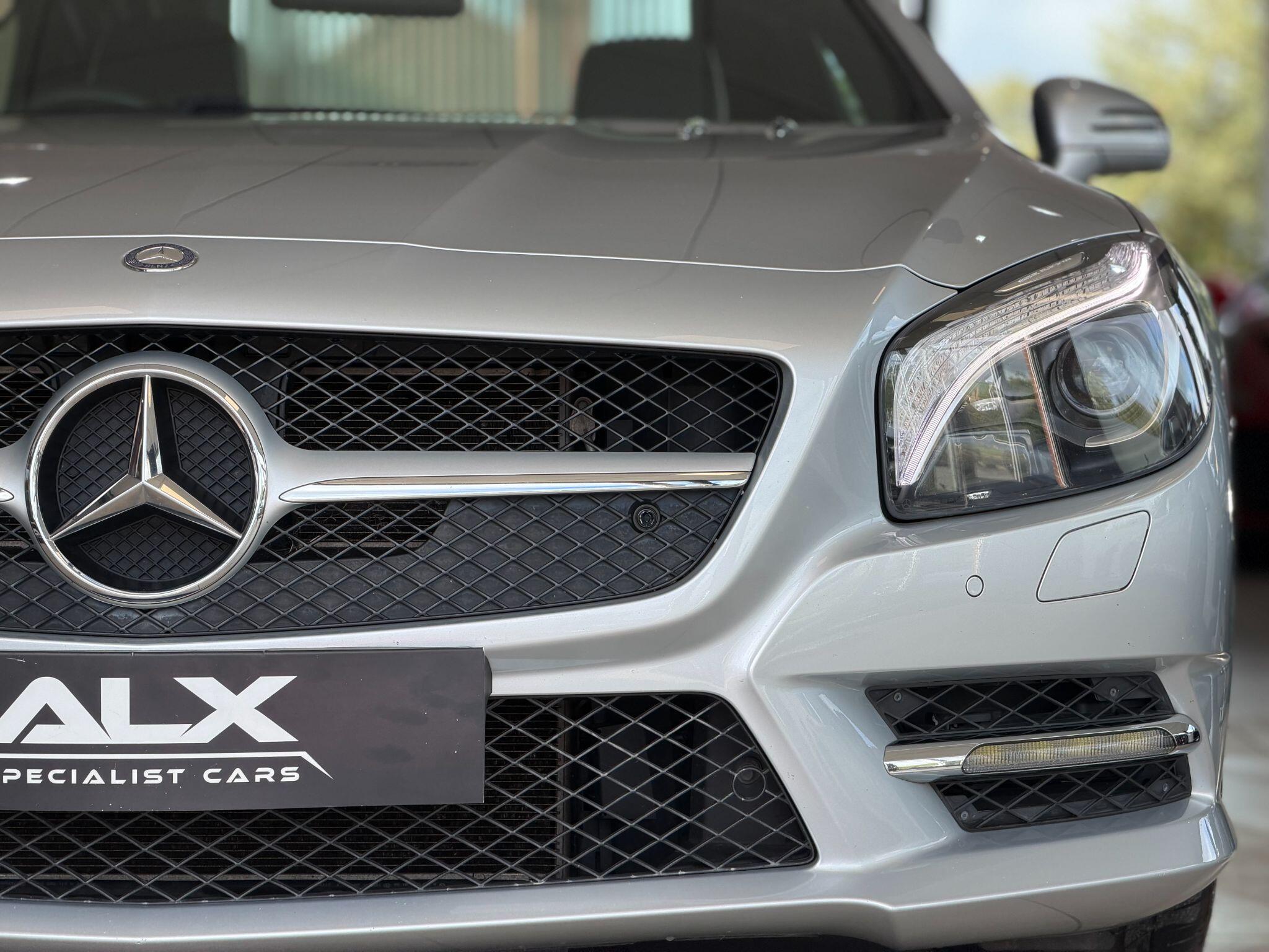 Mercedes SL - Image 5