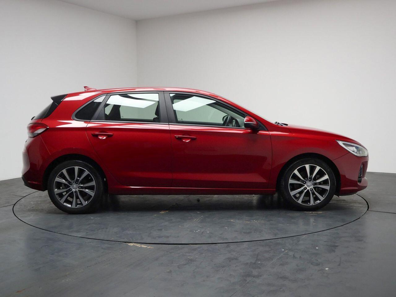 Hyundai i30 - Image 20