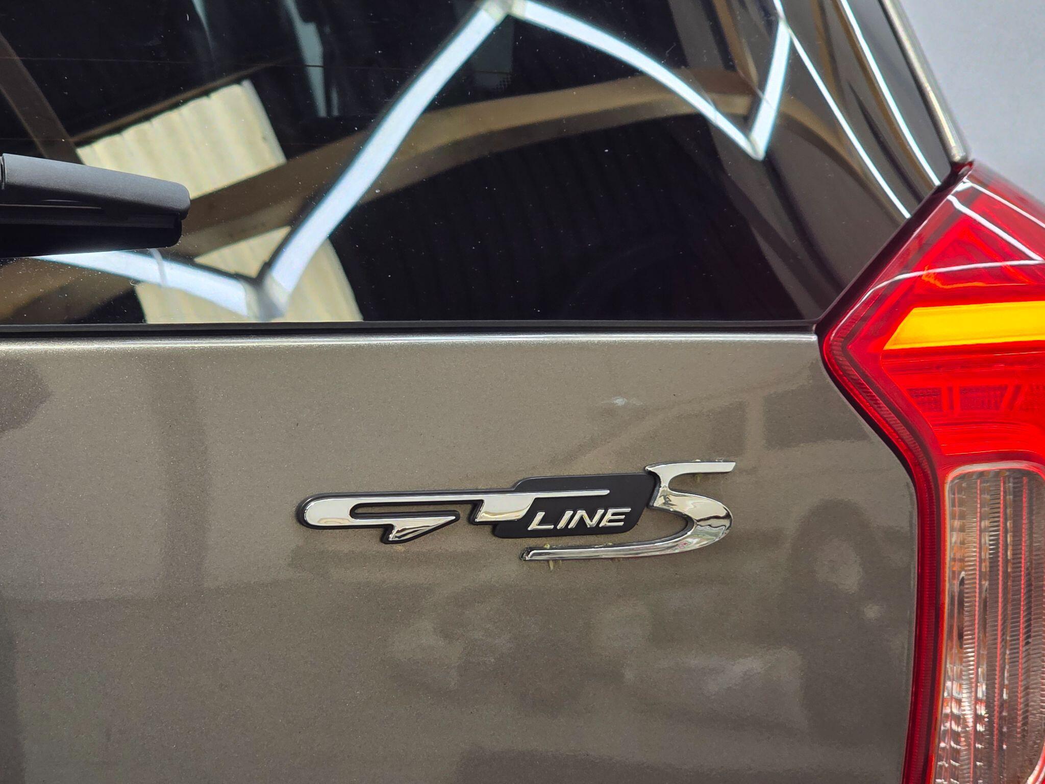Kia Picanto - Image 11