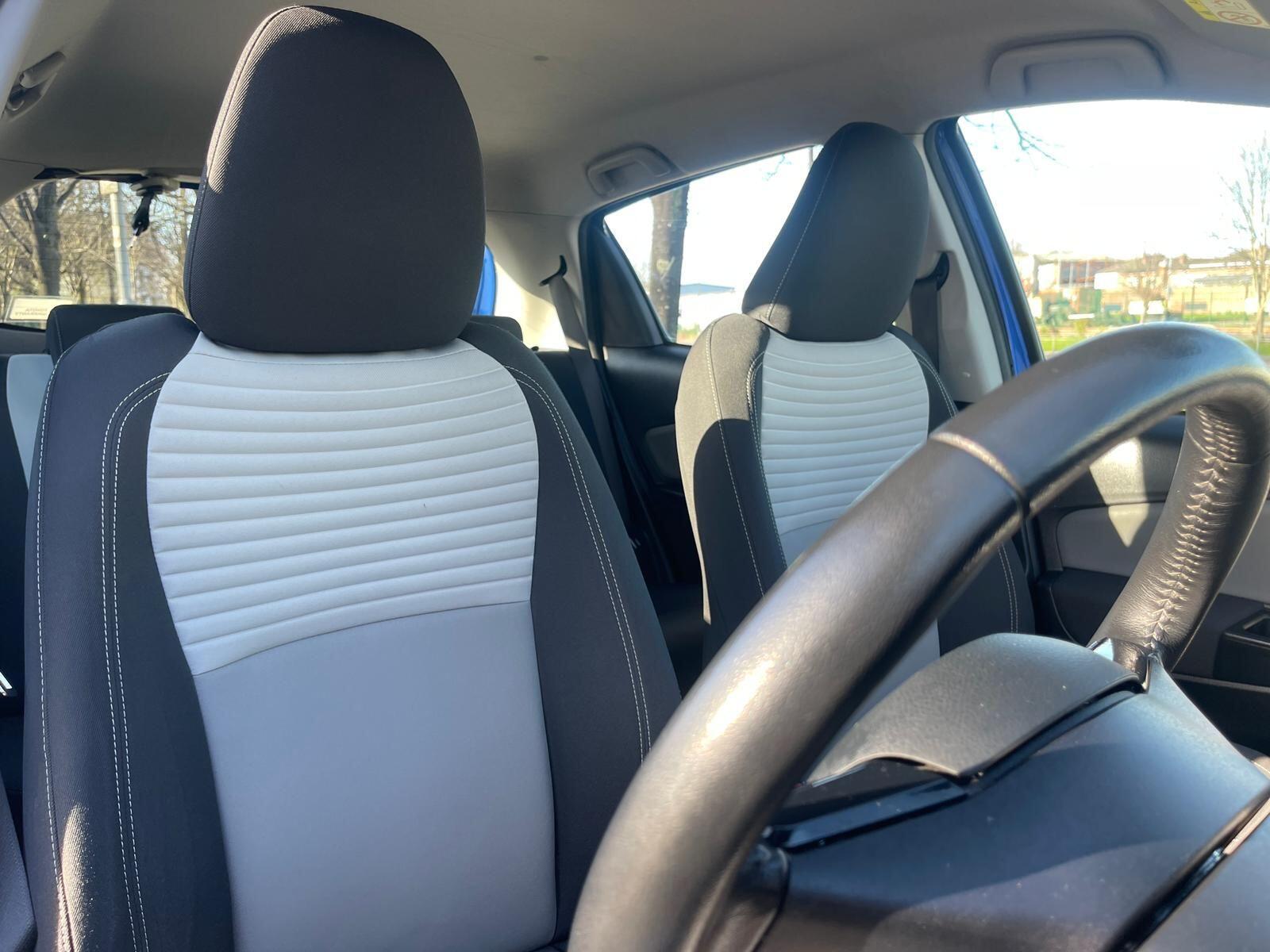 Toyota Yaris - Image 20