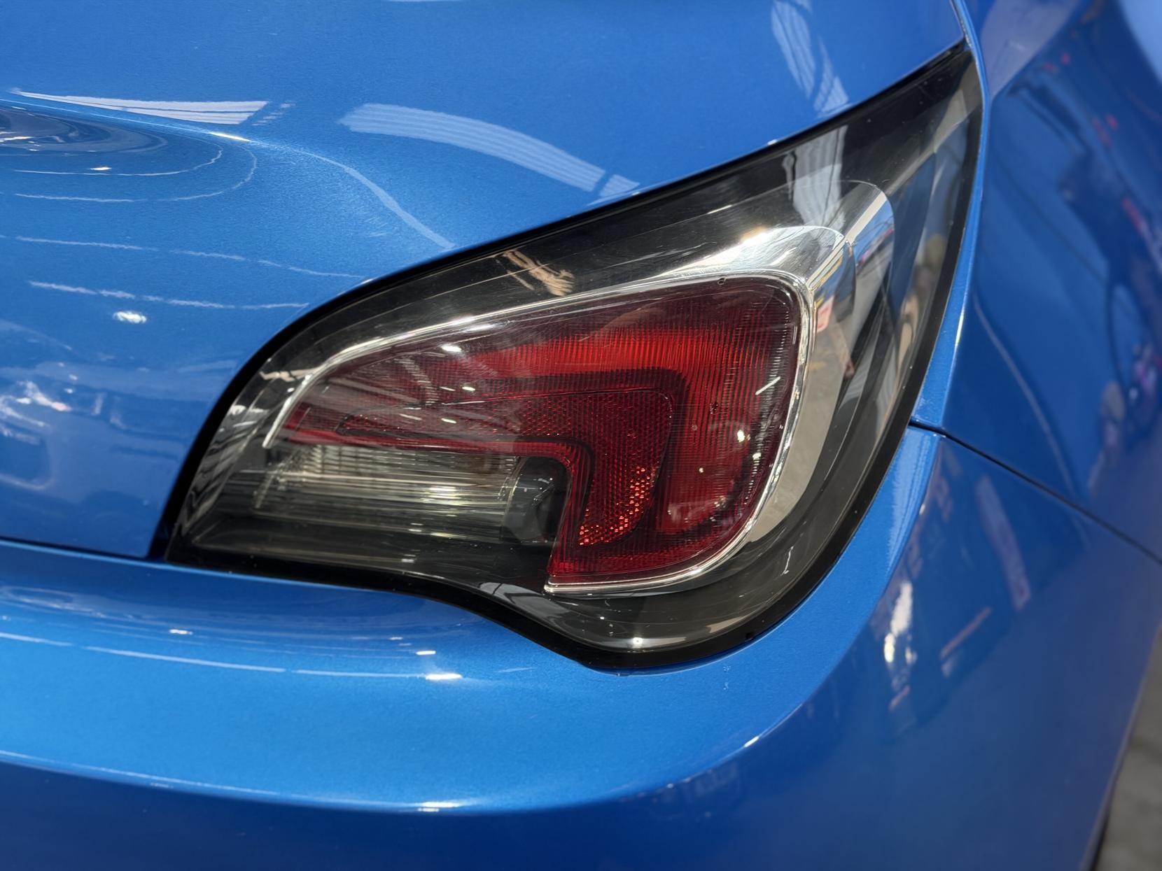 Vauxhall ADAM - Image 11