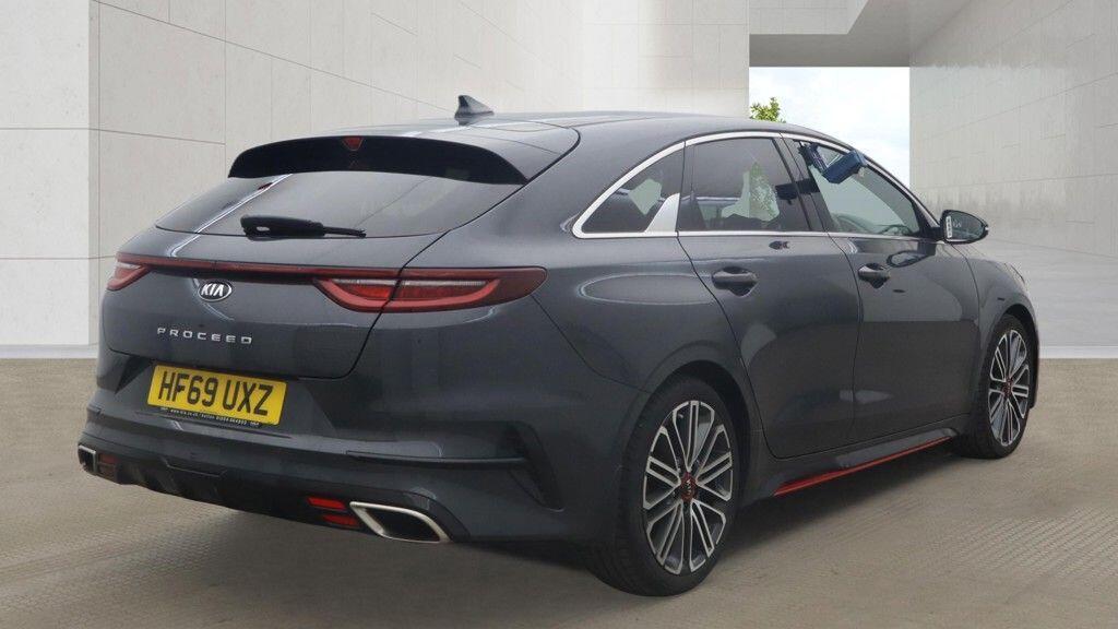 Kia ProCeed - Image 4