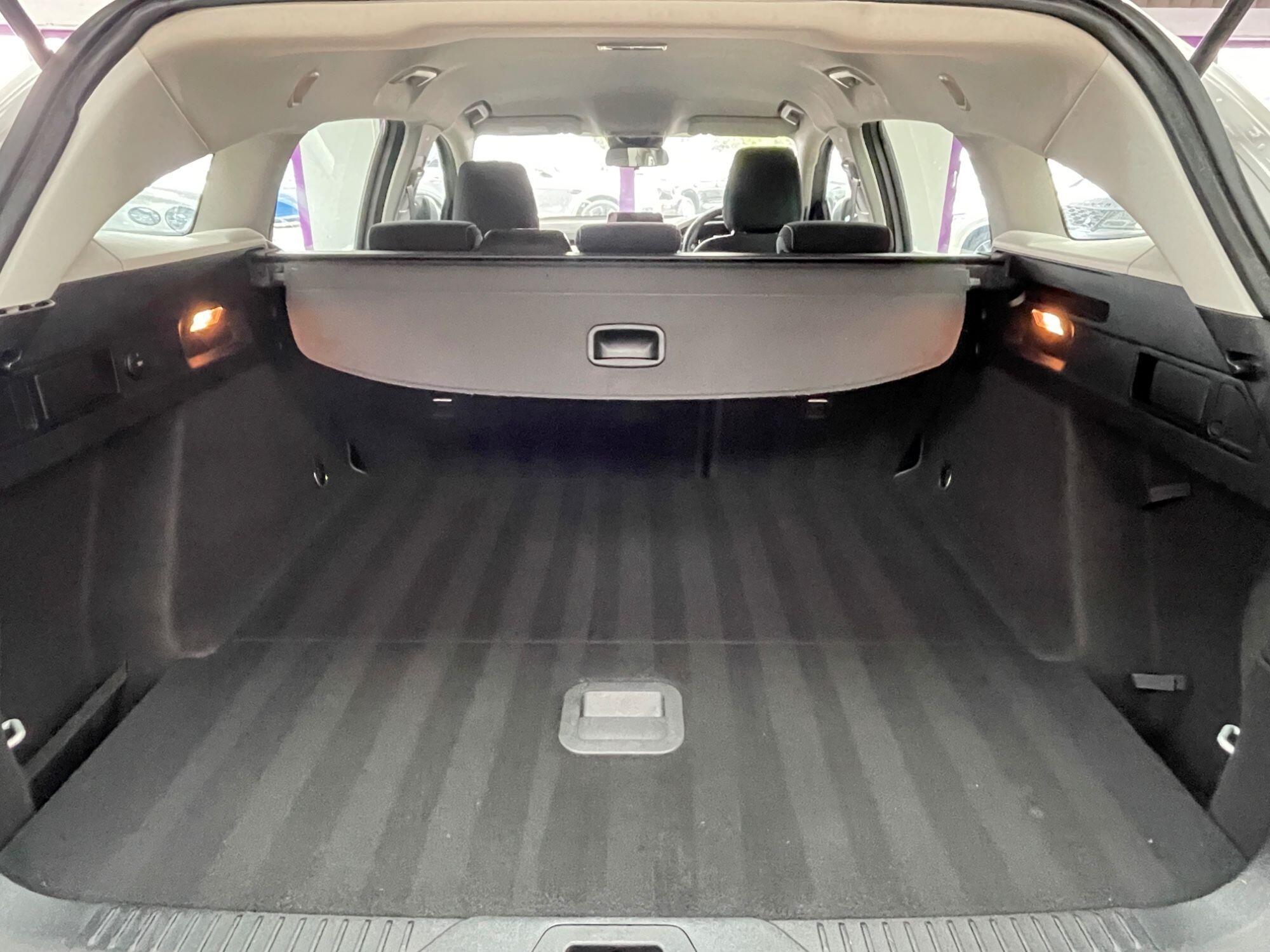 Ford Focus Diesel Estate - Image 18