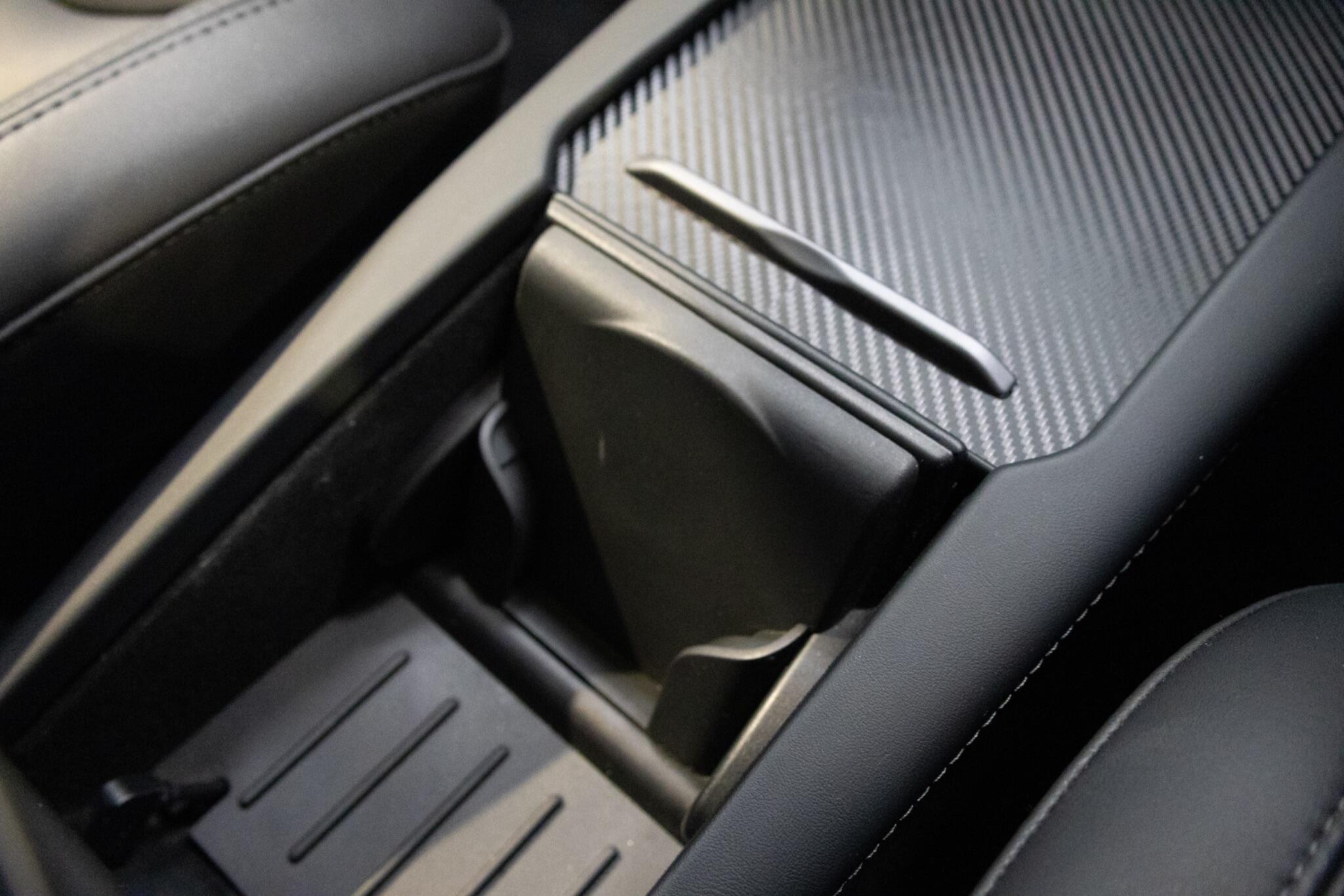 Tesla Model S - Image 30