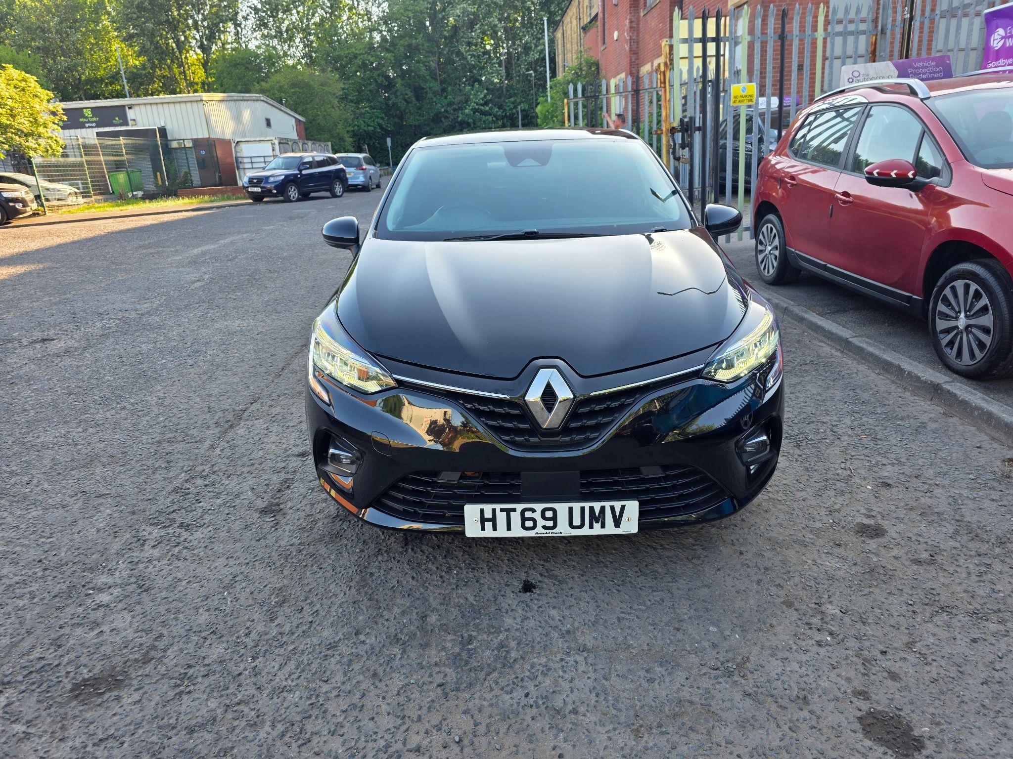 Renault Clio - Image 2