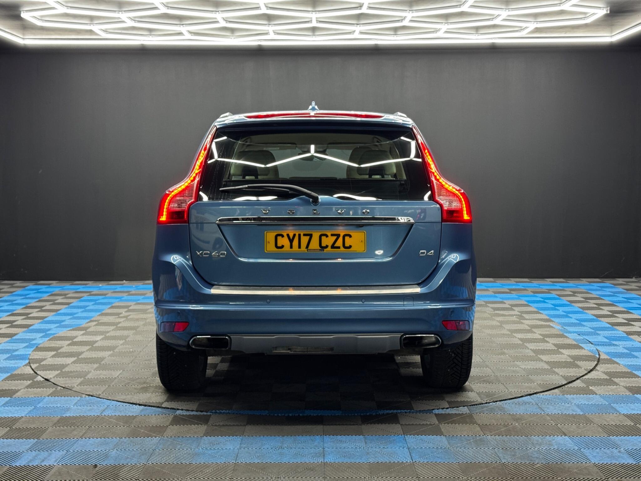 Volvo XC60 - Image 6