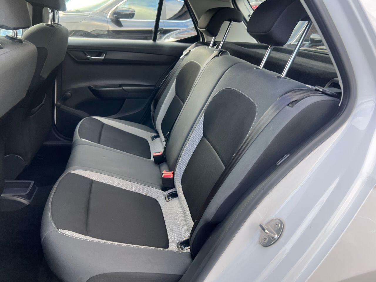 Skoda Fabia - Image 35