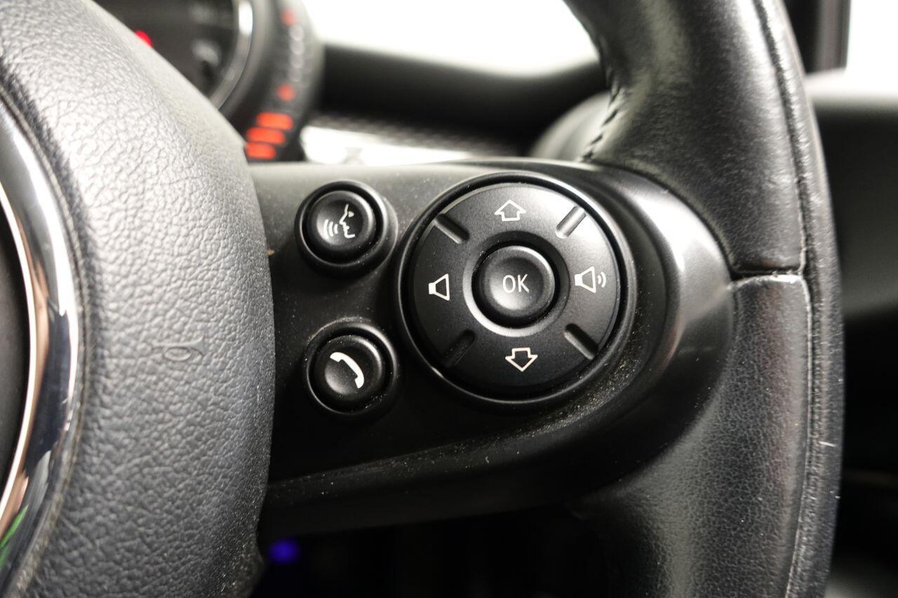 MINI Hatch - Image 23