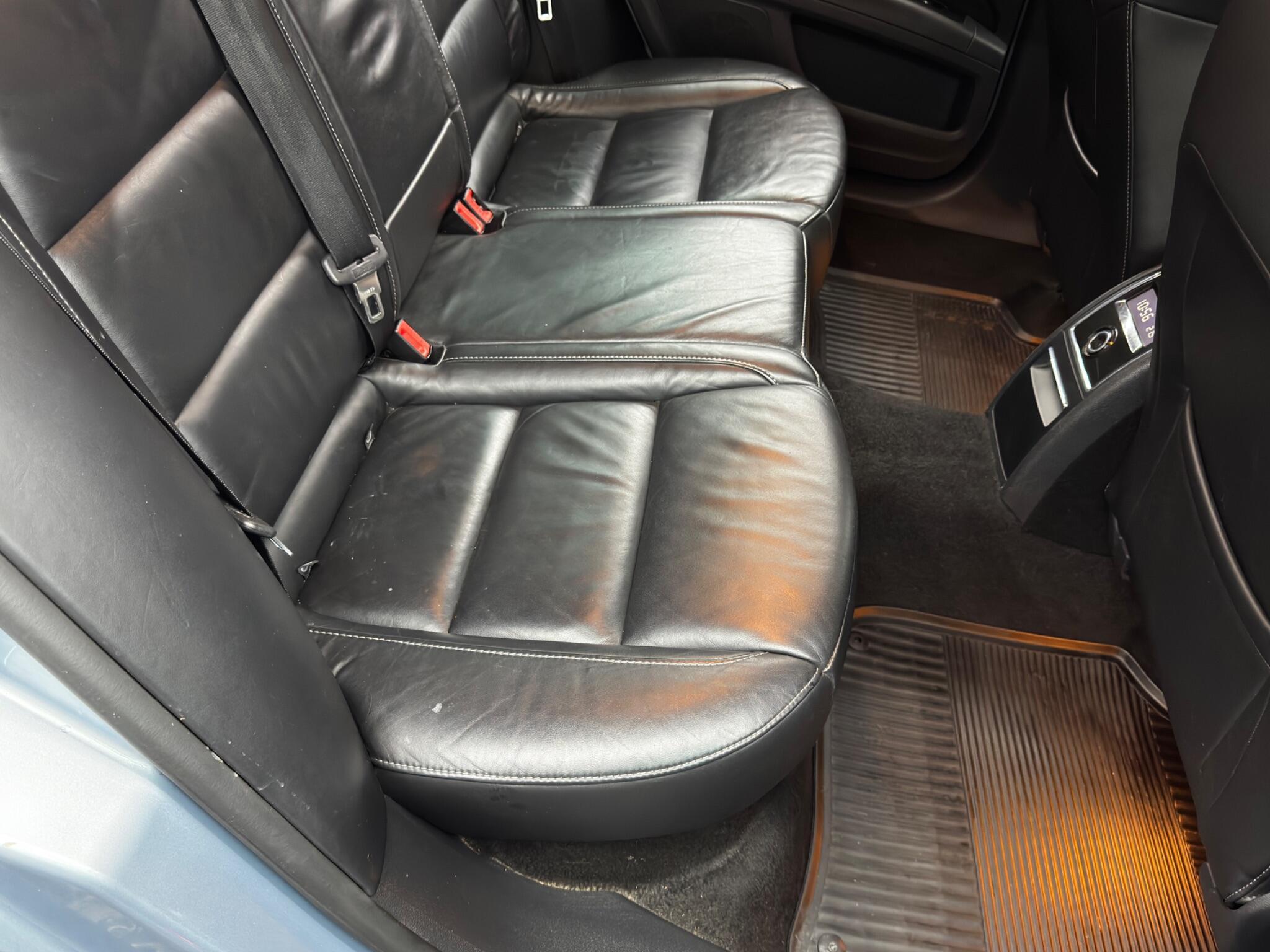Skoda Superb - Image 16