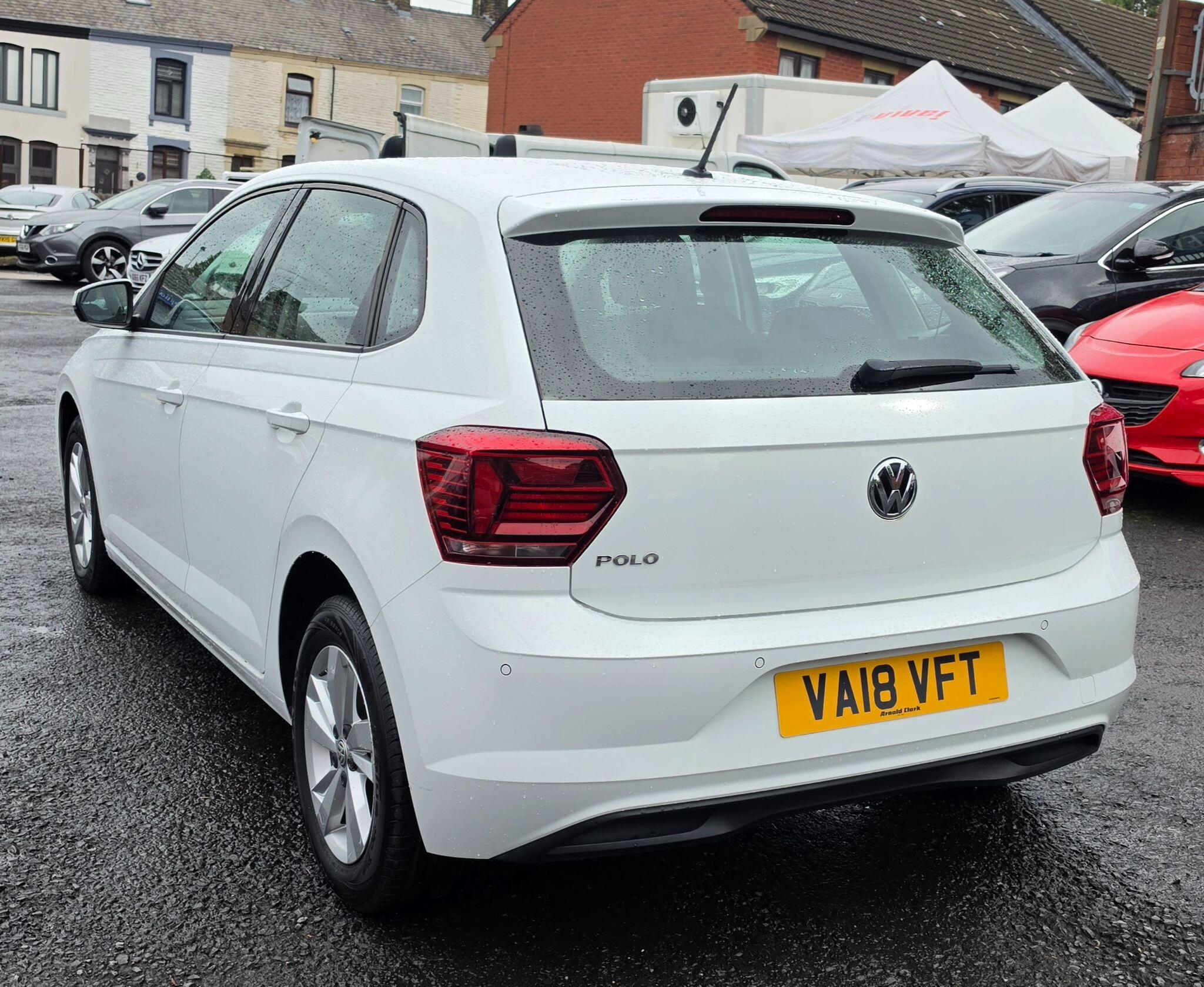 Volkswagen Polo - Image 5