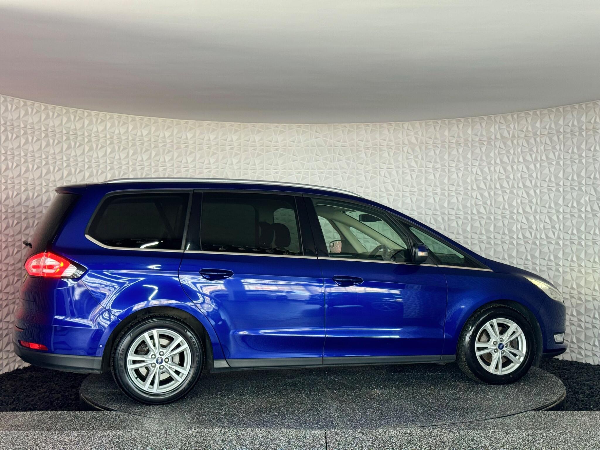 Ford Galaxy - Image 8