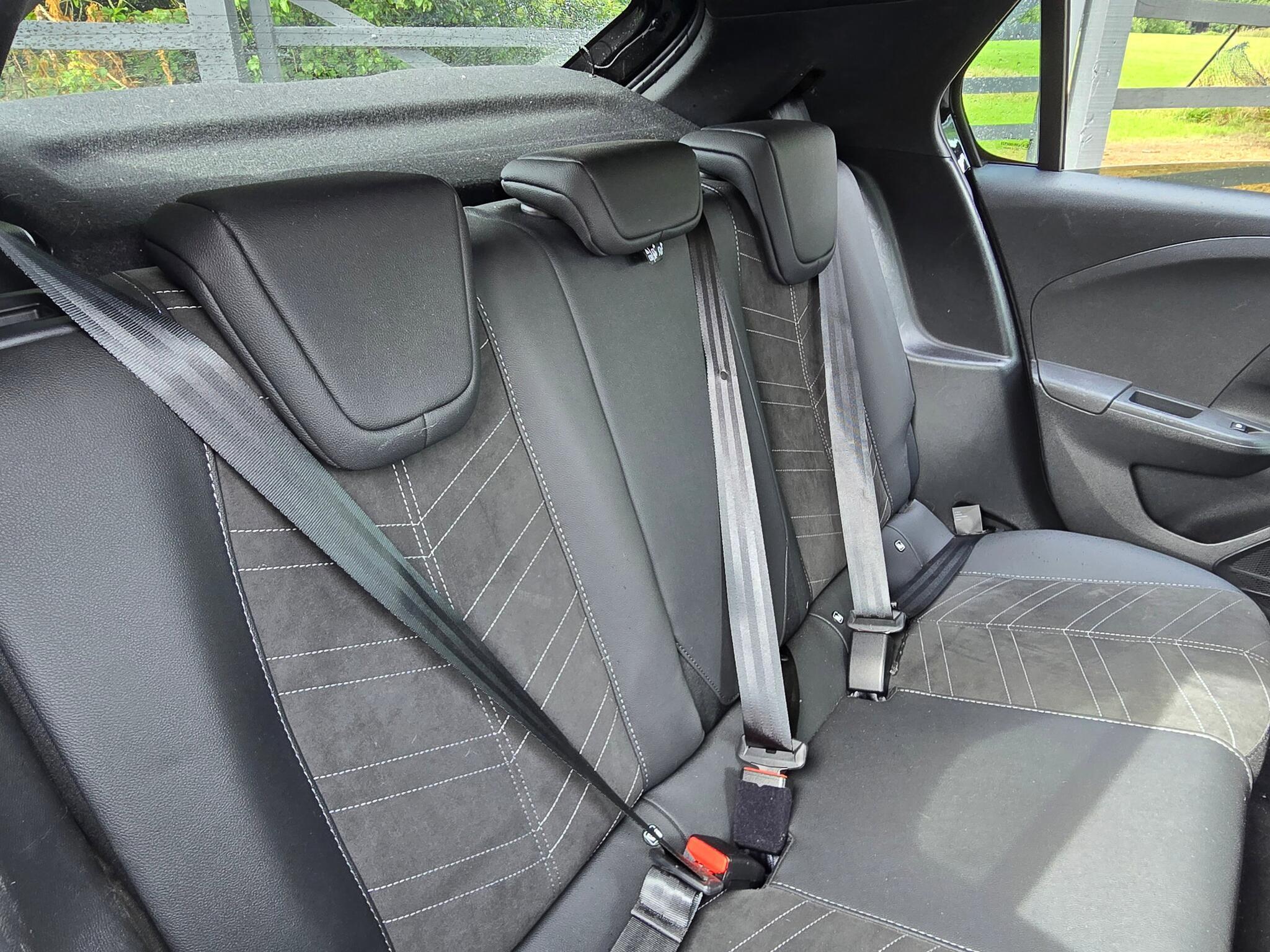 Vauxhall Corsa - Image 11