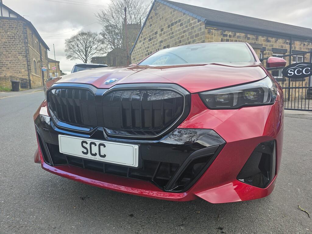 BMW 5 Series - Image 20