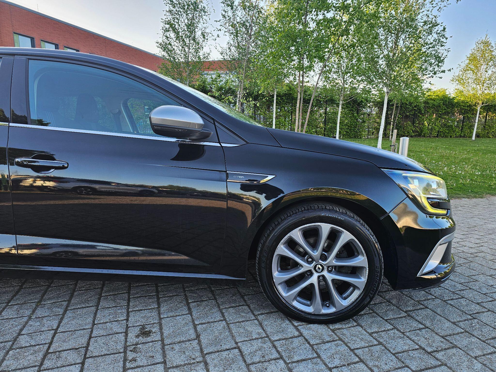 Renault Megane - Image 3